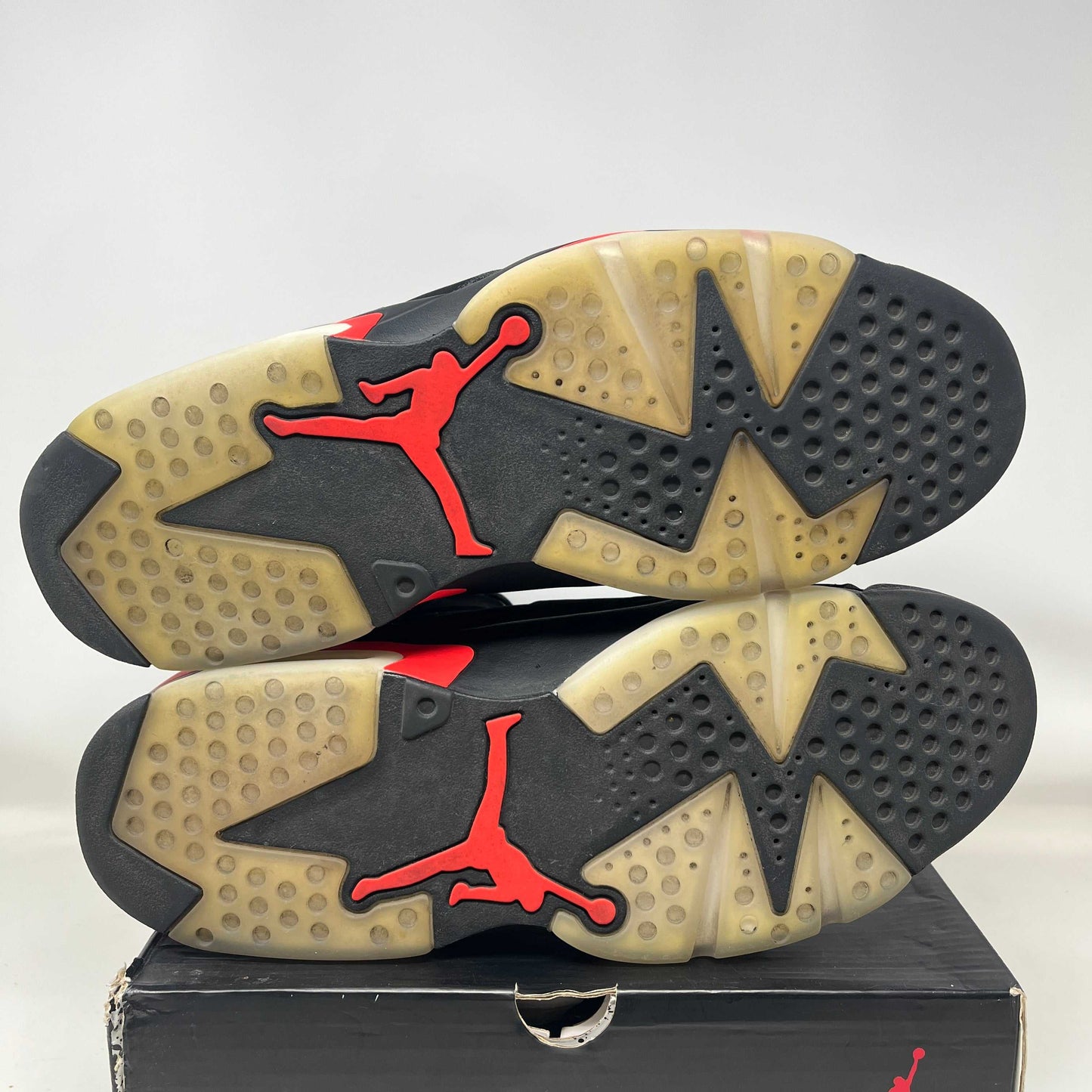 Jordan 6 Retro Black Infrared (2019) (Used)