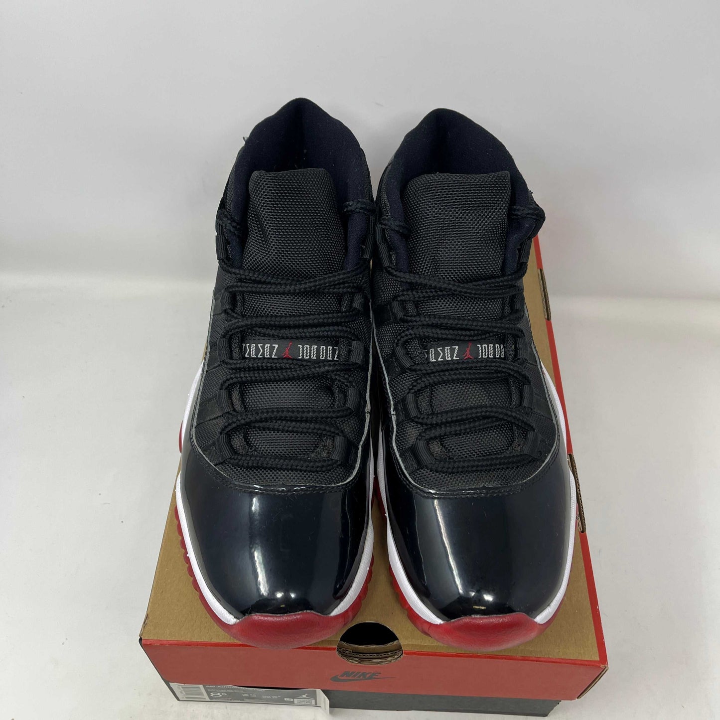 Jordan 11 Retro Playoffs Bred (2019) Used
