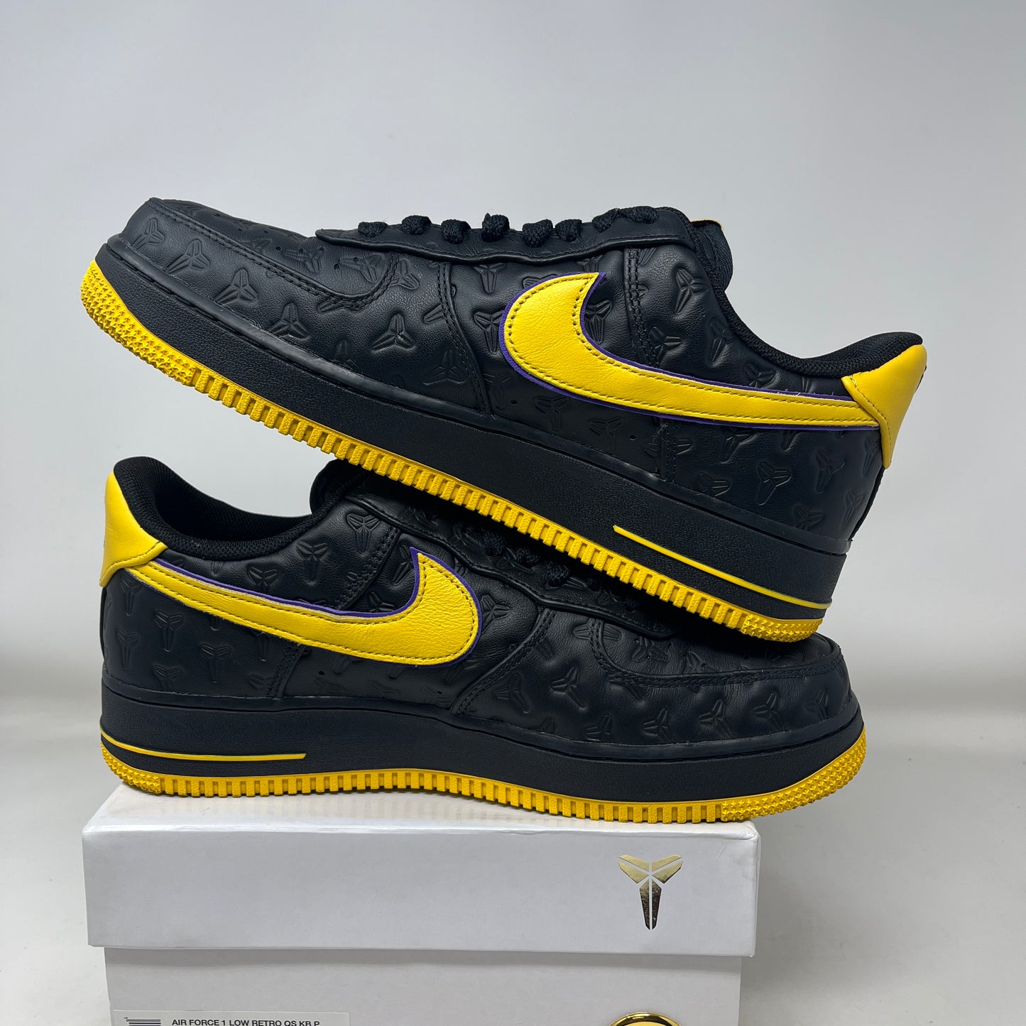 Nike Air Force 1 Low Kobe Bryant Lakers Away (Numbered Edition of 8000) Used