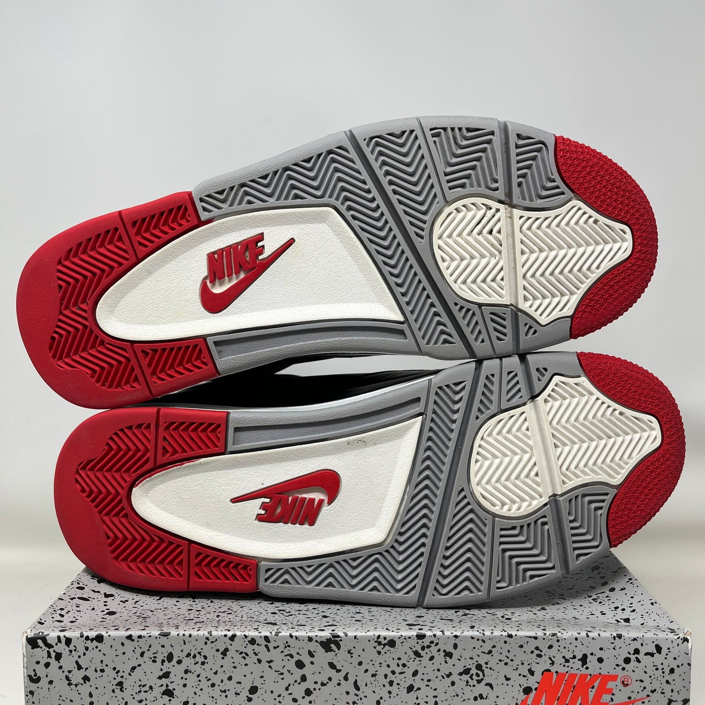 Jordan 4 Retro Bred Reimagined Used