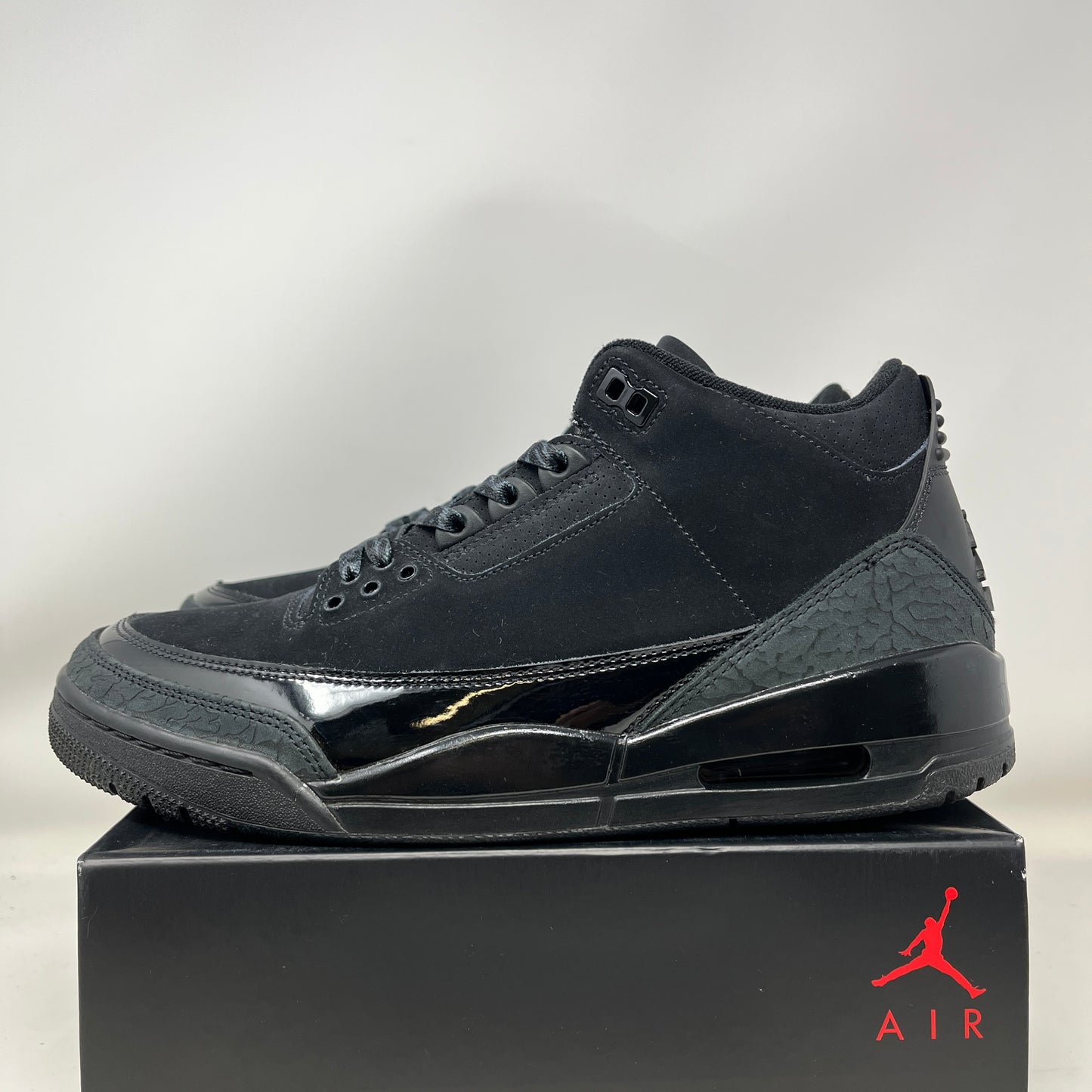 Jordan 3 Retro Black Cat (2025) Used