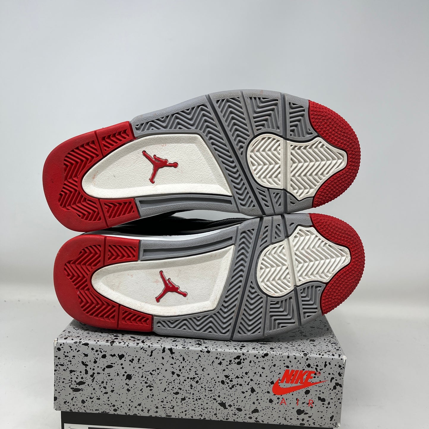 Jordan 4 Retro Bred Reimagined (GS) Used Size 4y