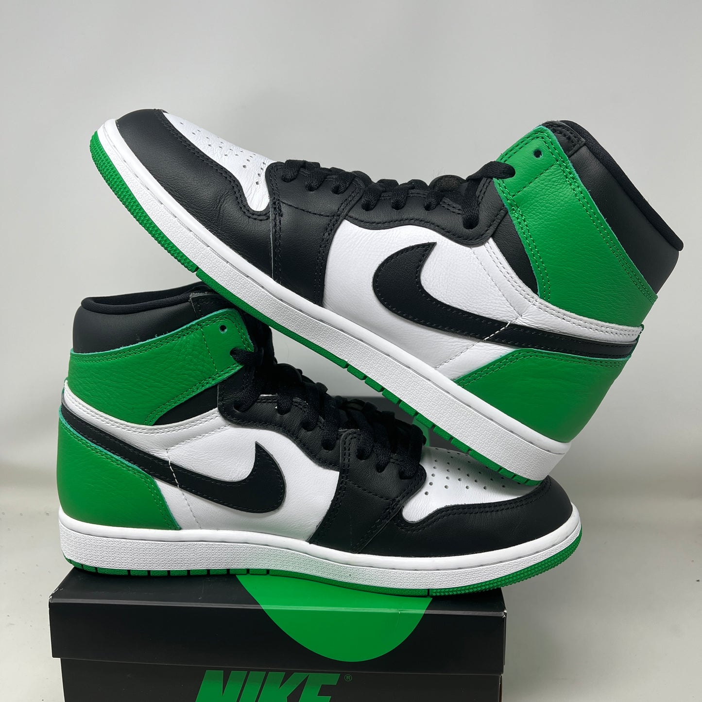 Jordan 1 Retro High OG Lucky Green Used