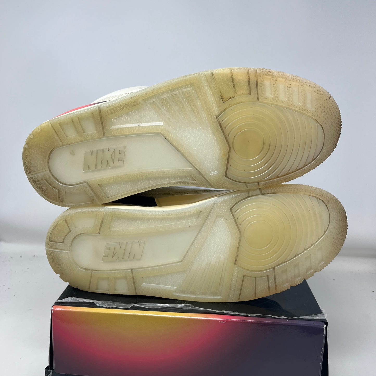 Jordan 3 Retro SP J Balvin Medellín Sunset Used