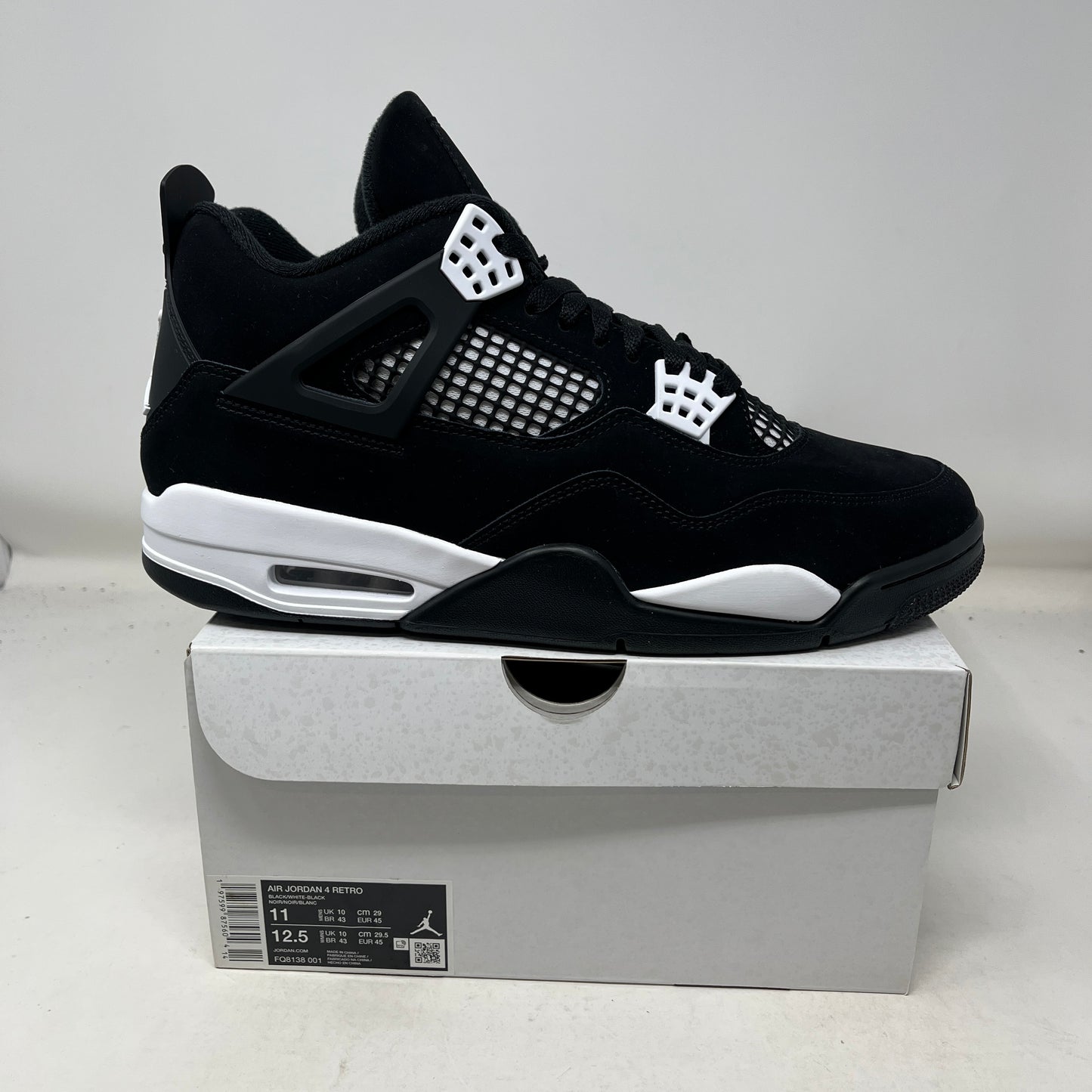 Jordan 4 Retro White Thunder