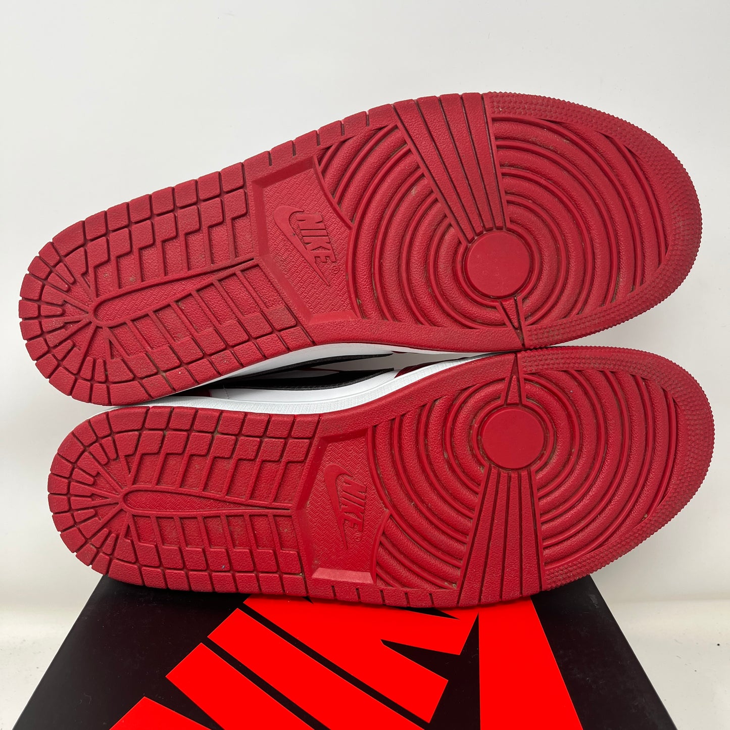 Jordan 1 Retro Low OG Chicago (2025) Used