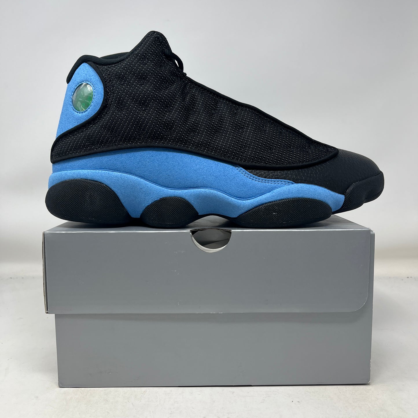 Jordan 13 Retro Black University Blue