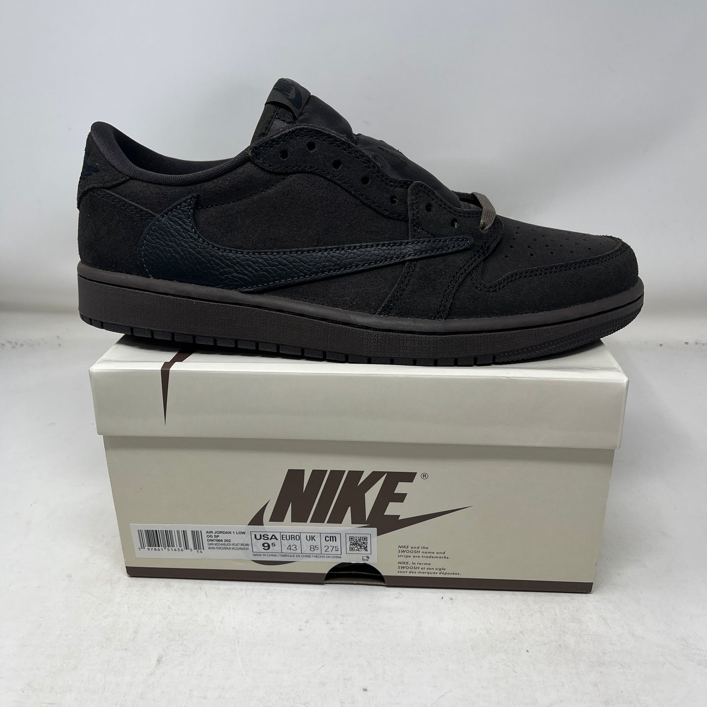 Jordan 1 Retro Low OG SP Travis Scott Velvet Brown