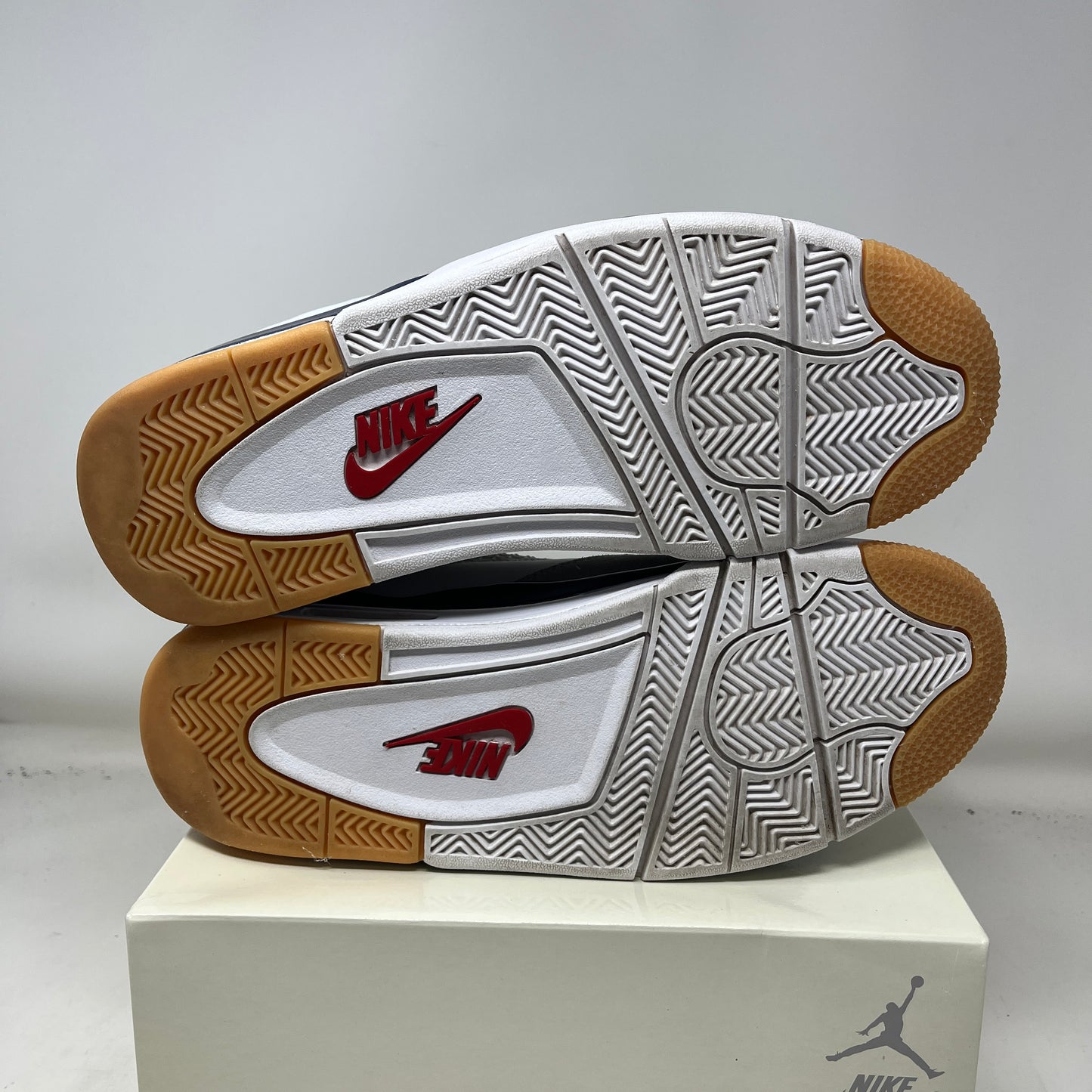 Jordan 4 Retro SB Navy Used