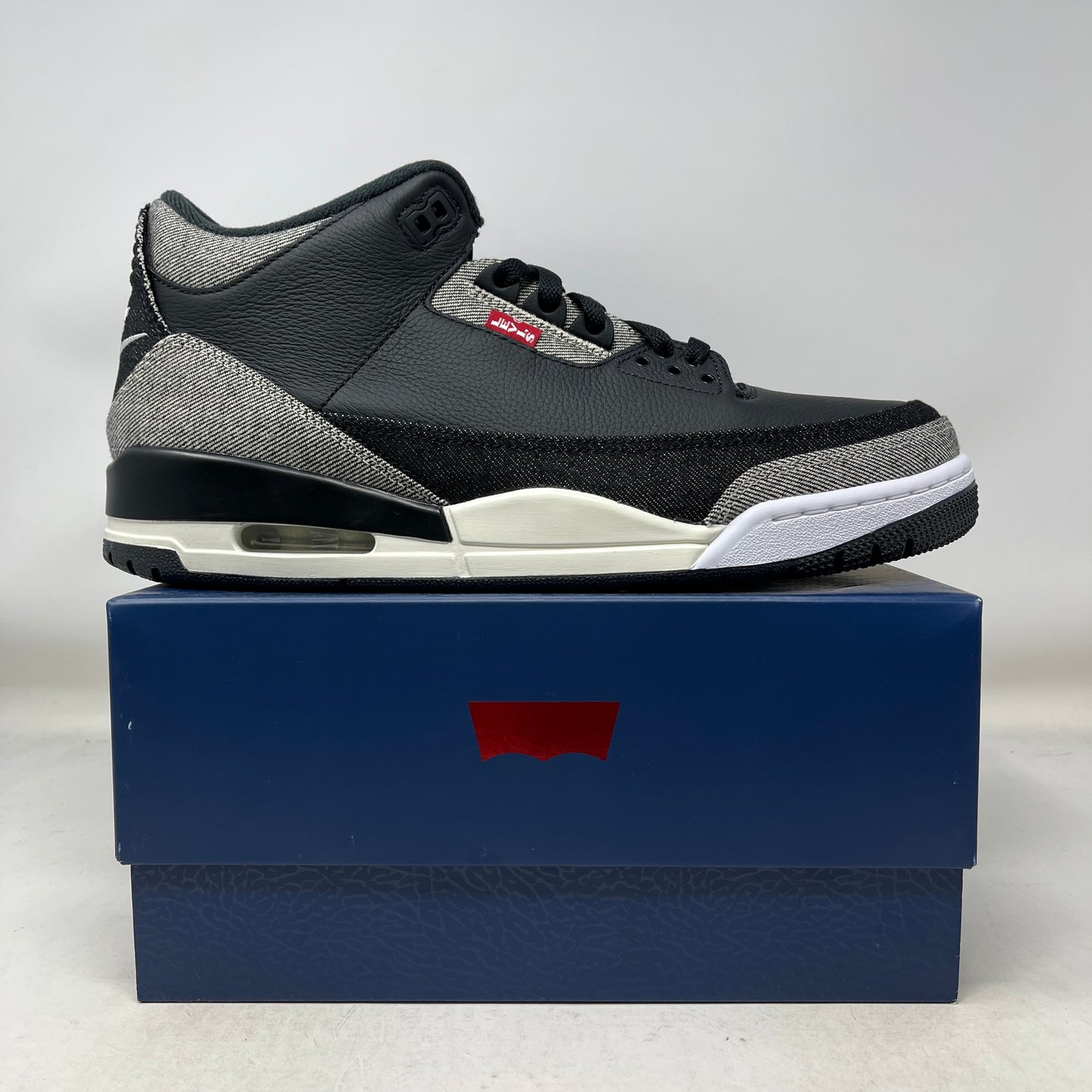 Jordan 3 Retro Levi’s Black