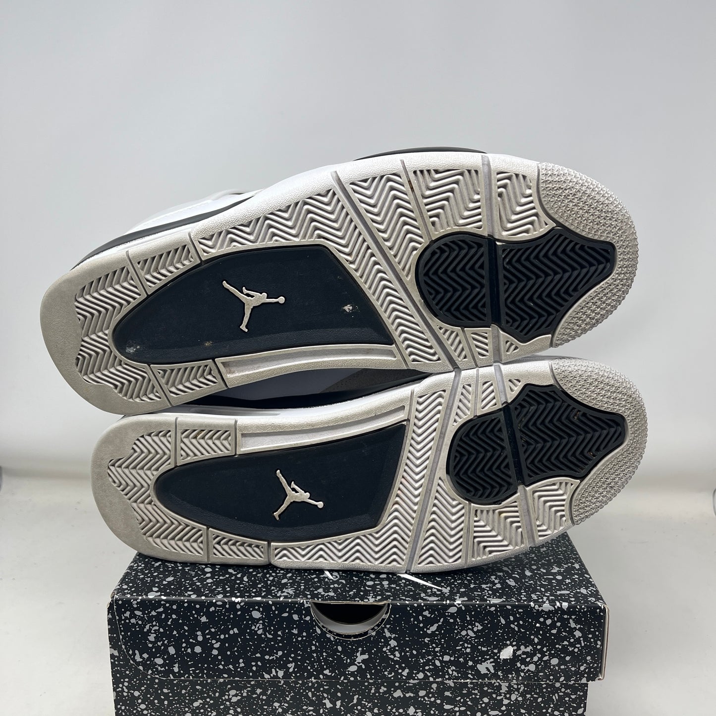 Jordan 4 Retro Military Black Used