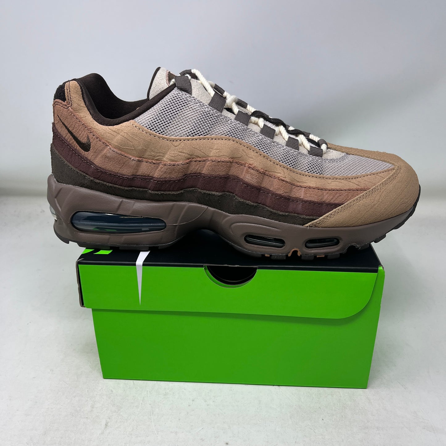 Nike Air Max 95 Big Bubble Ducks of a Feather Oregon Ducks Lumber Yard
