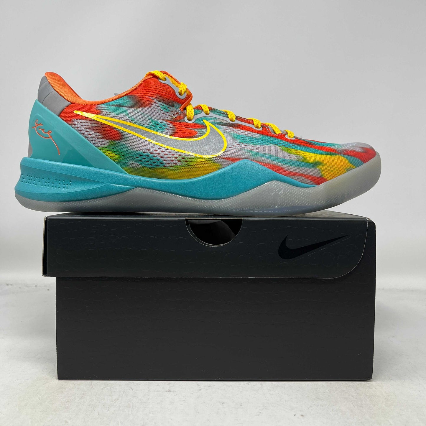 Nike Kobe 8 Protro Venice Beach 2024 sneakers in vibrant sunset colors with Lunarlon cushioning and Protro technology