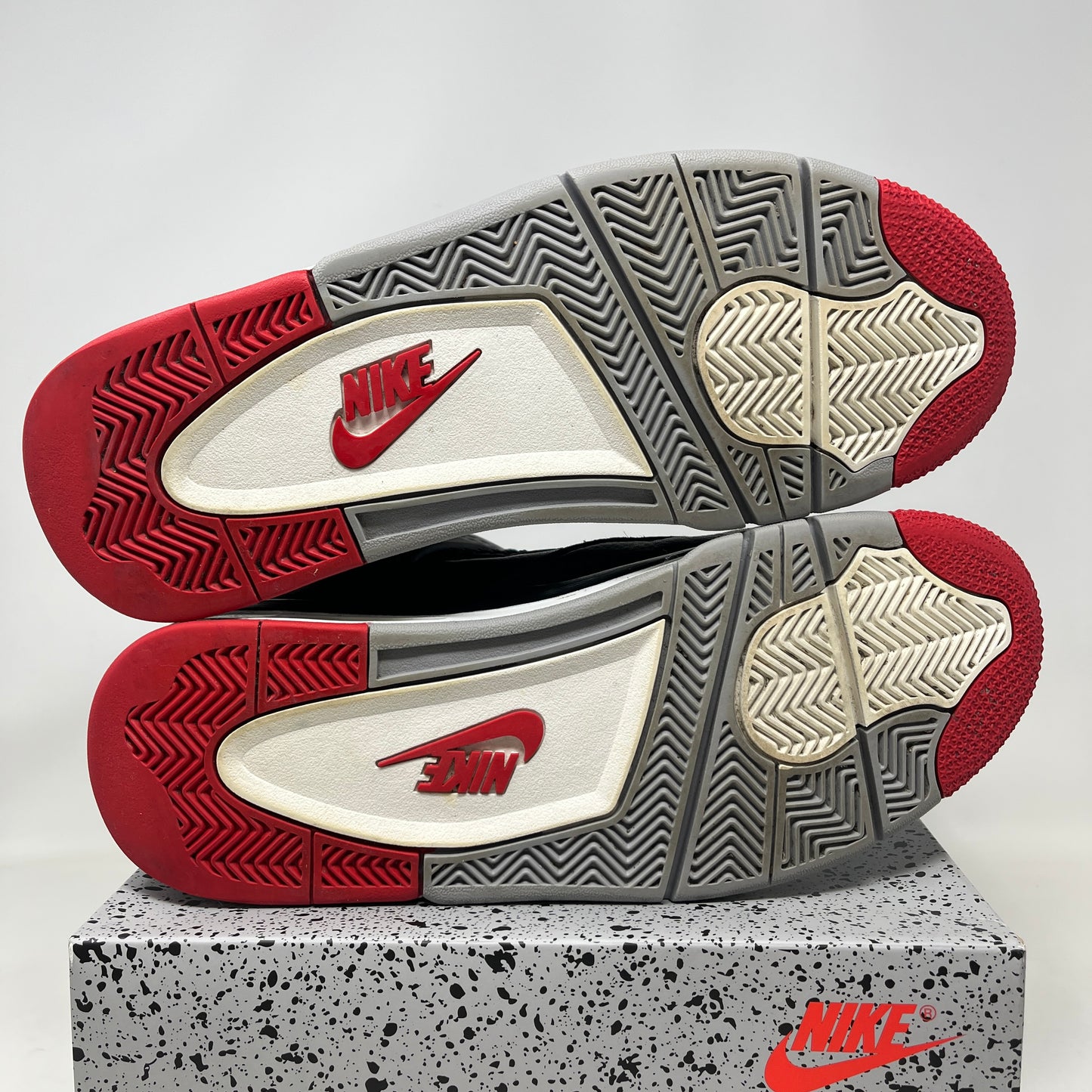 Jordan 4 Retro Bred Reimagined Used