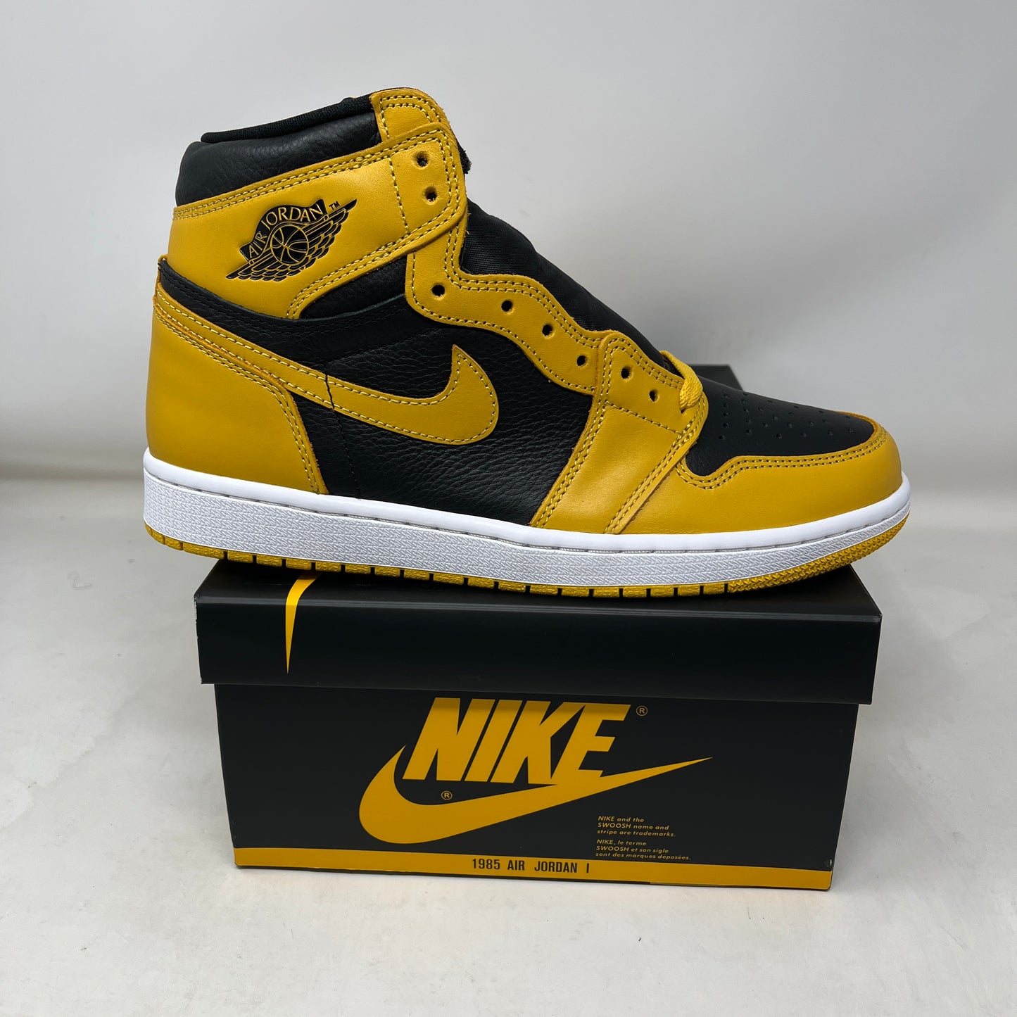 Jordan 1 Retro High Pollen