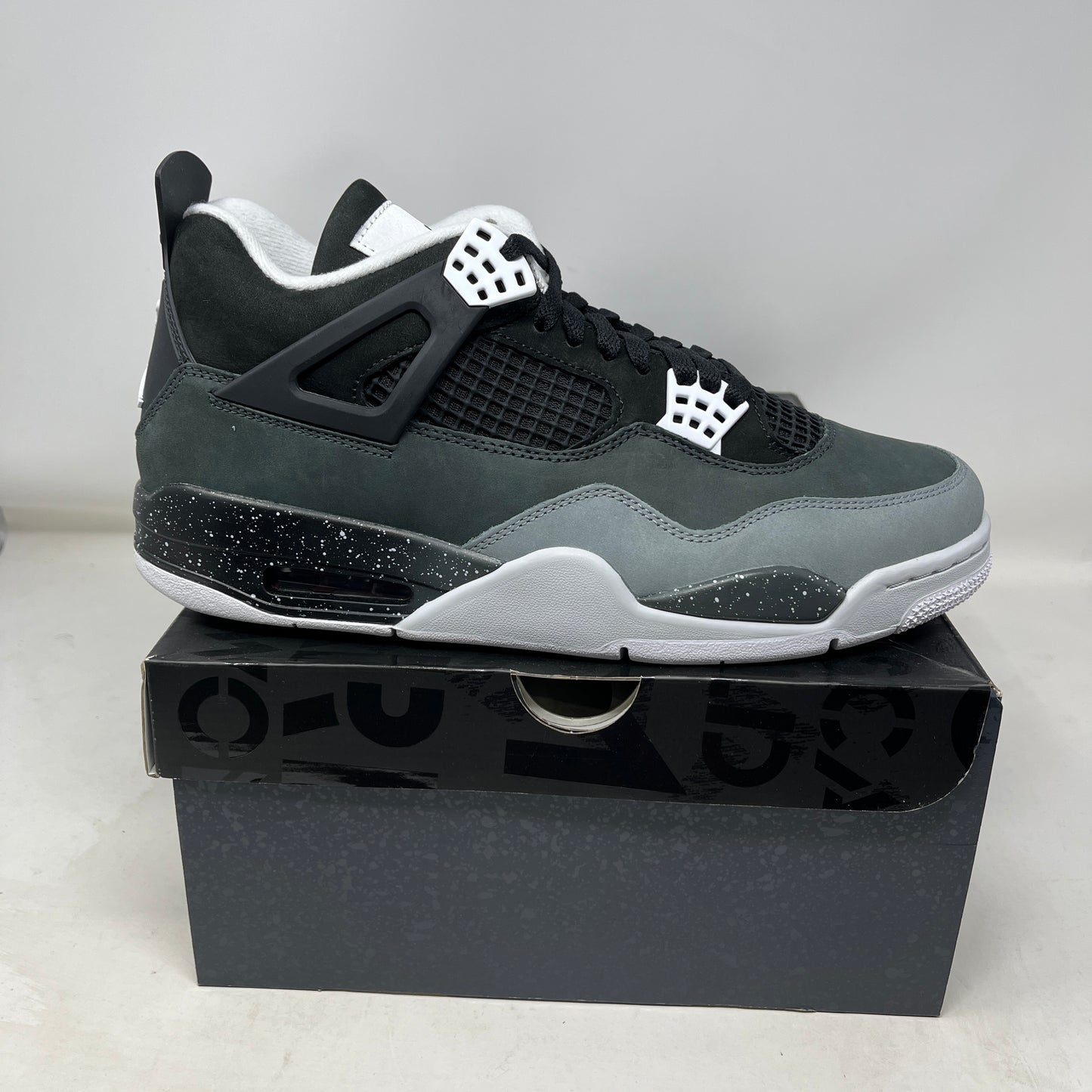 Jordan 4 Retro Fear (2024)