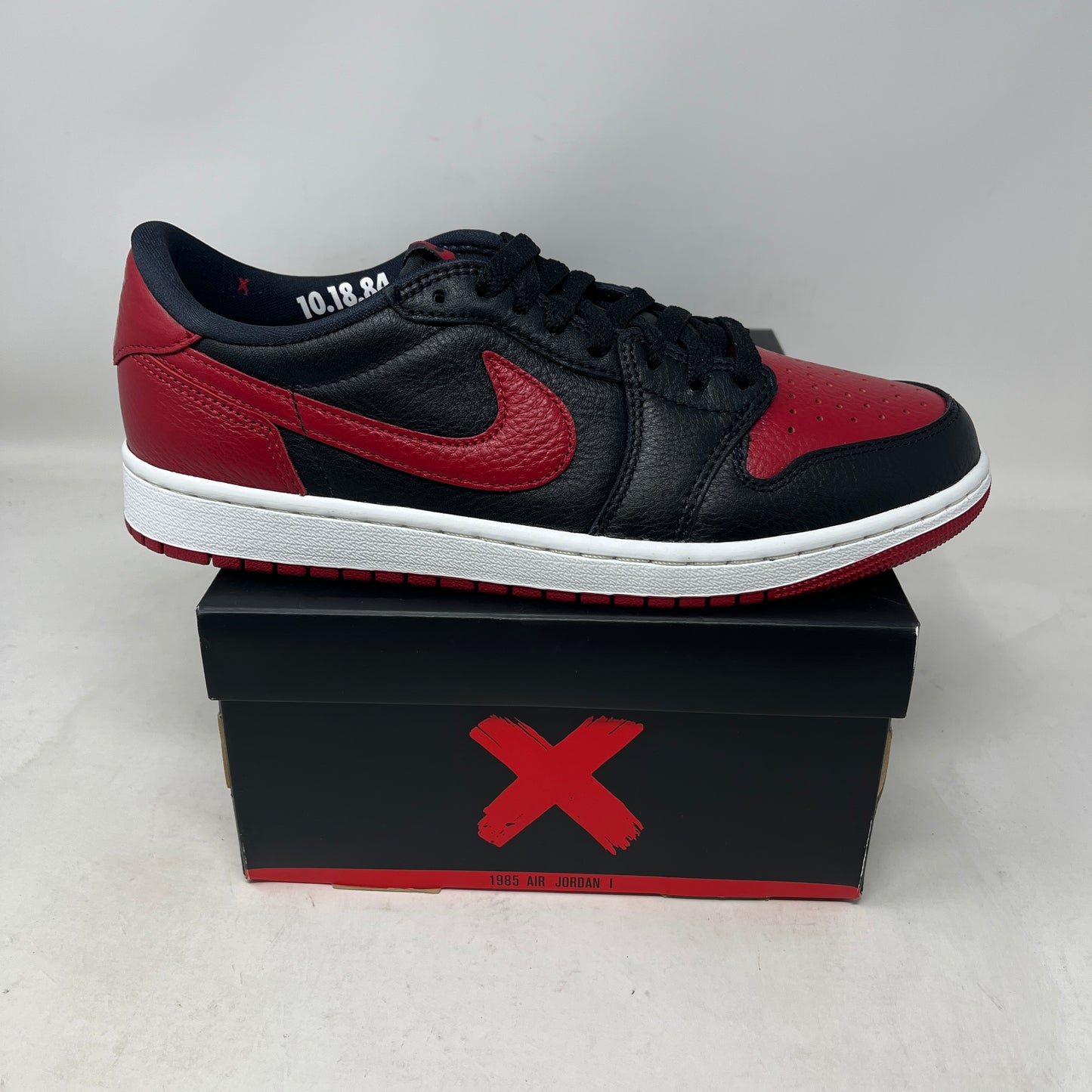 Jordan 1 Retro Low OG Banned