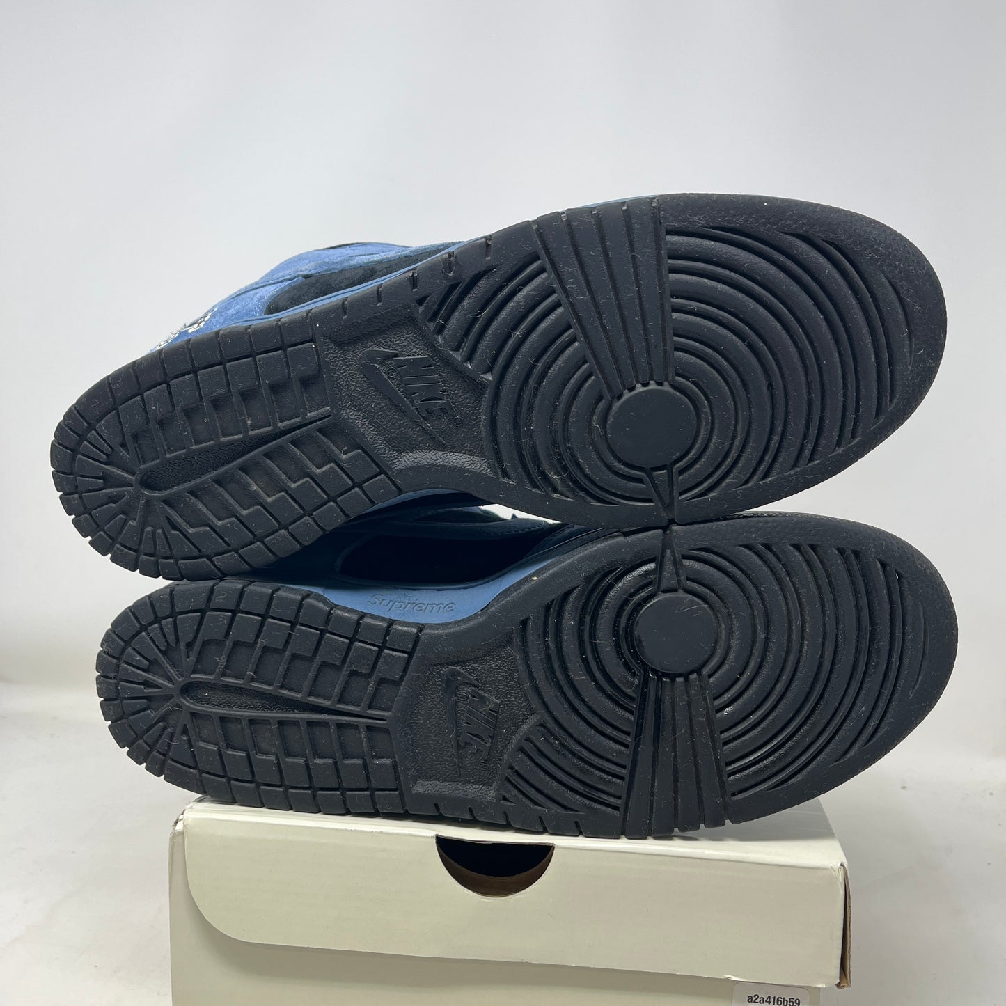 Nike SB Dunk Low Supreme 94 Ocean Fog Used