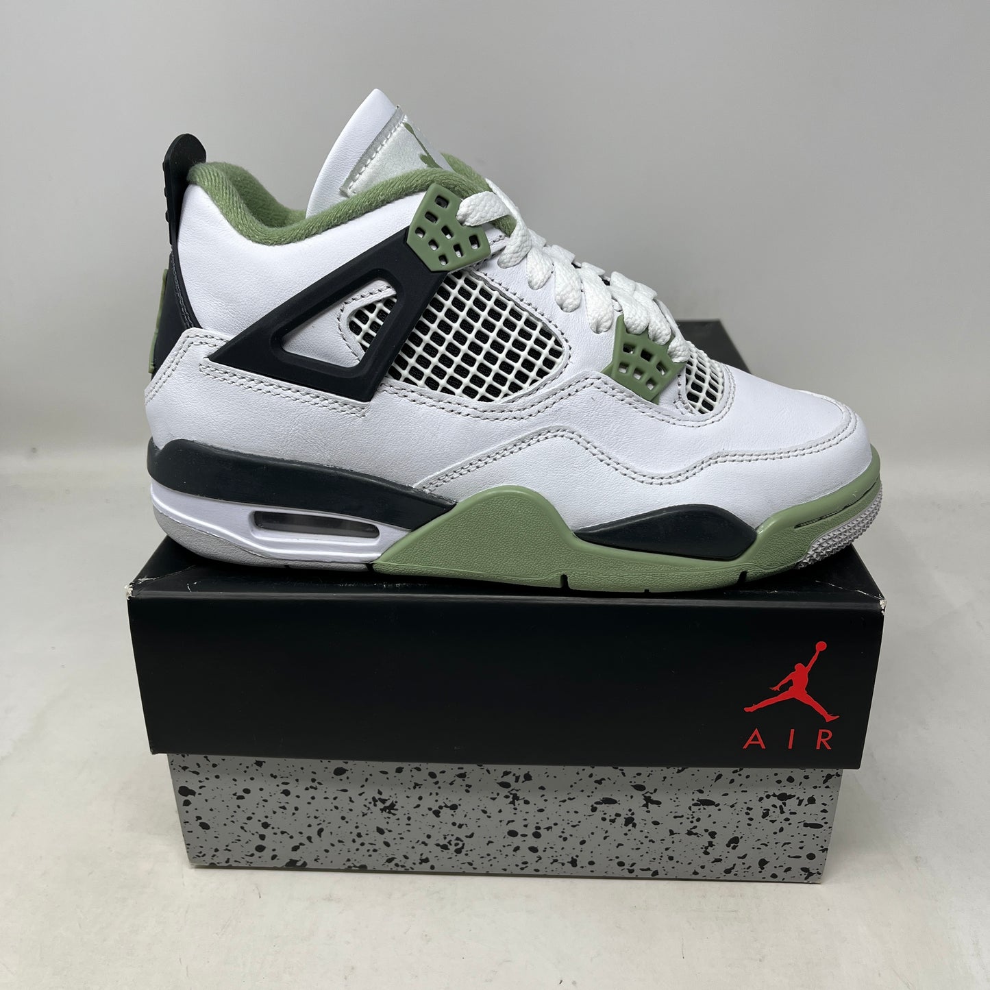 Jordan 4 Retro Seafoam (Women's)