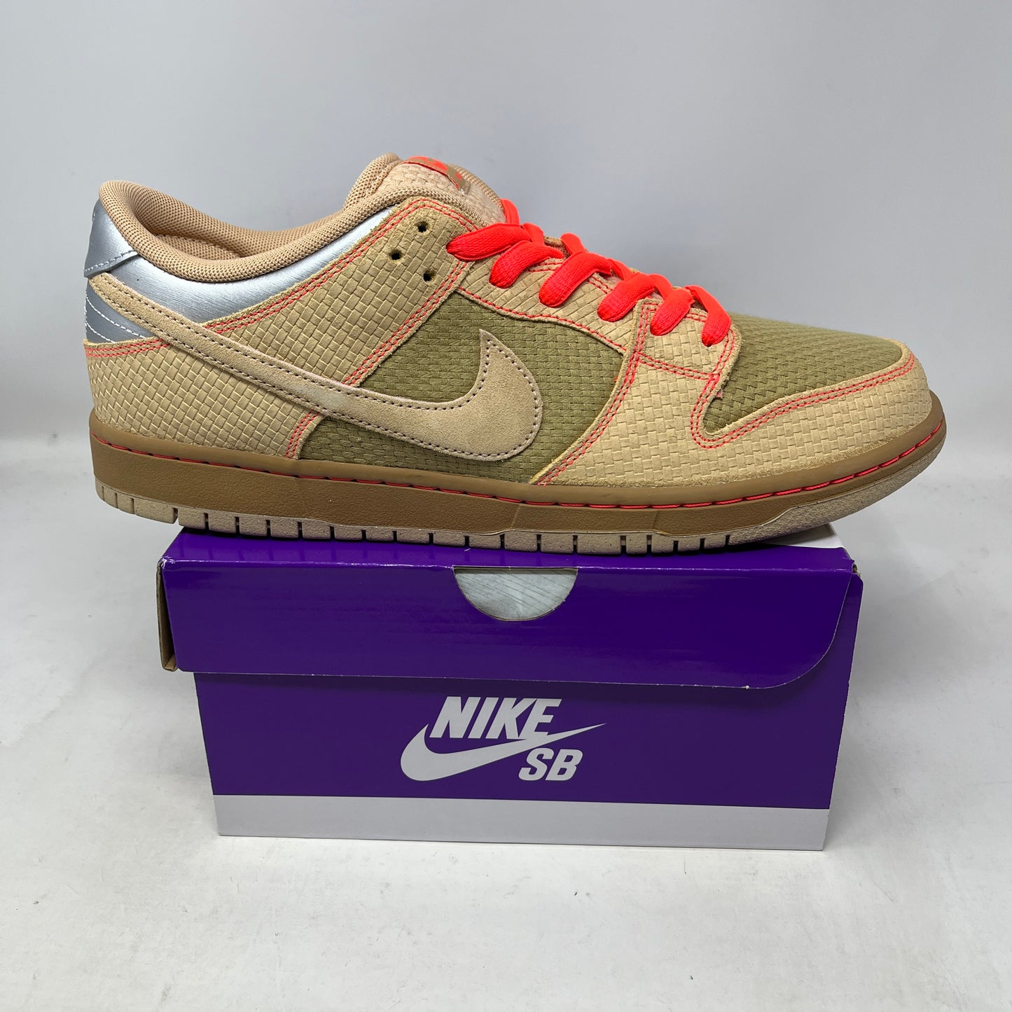 Nike SB Dunk Low Pro Som Tum