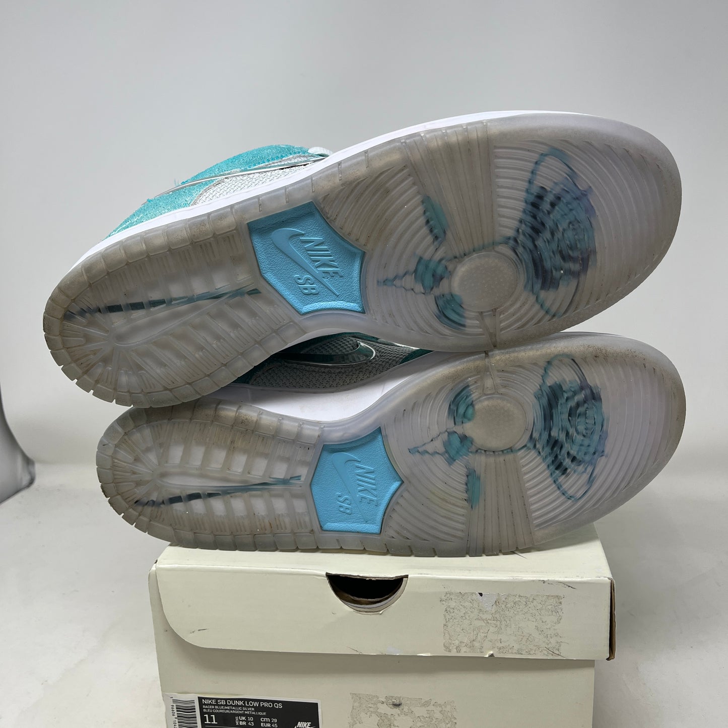 Nike SB Dunk Low April Skateboards Used