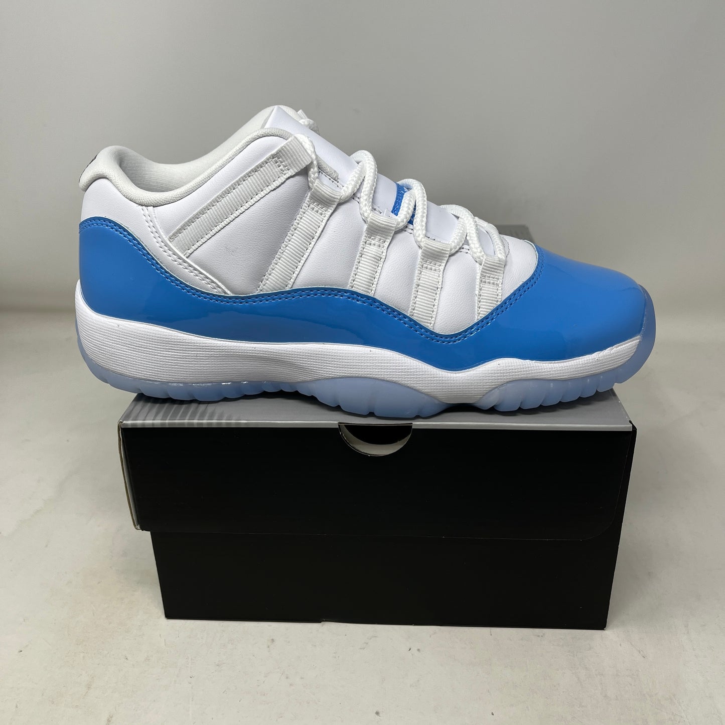 Jordan 11 Retro Low University Blue (2026) (GS)
