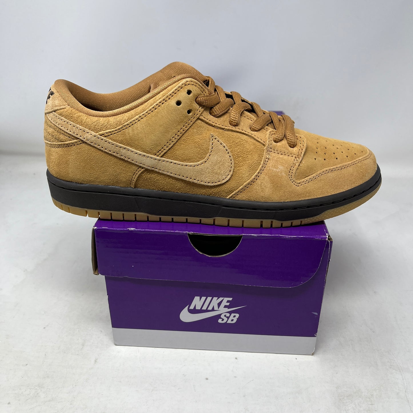 Nike SB Dunk Low Wheat