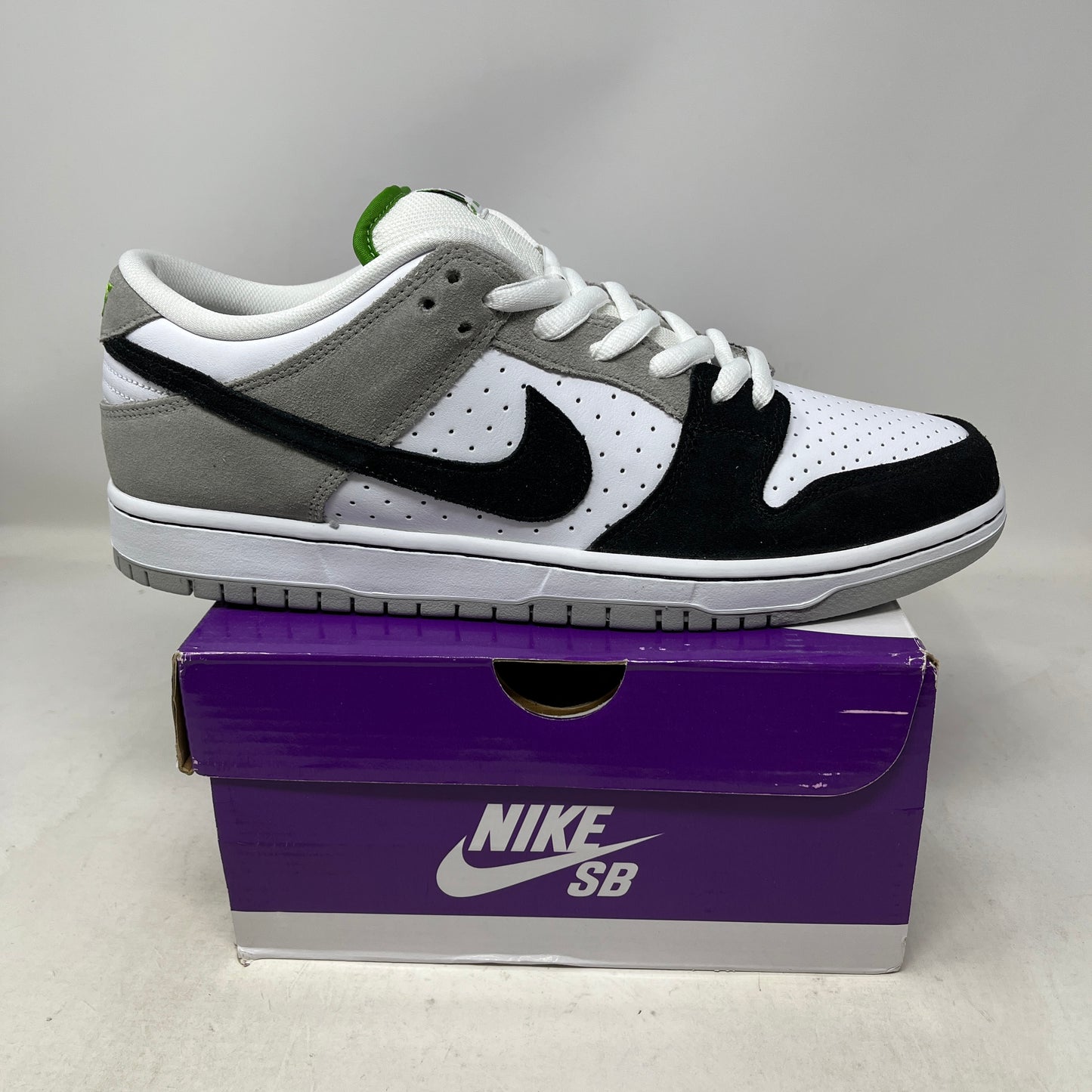 Nike SB Dunk Low Chlorophyll