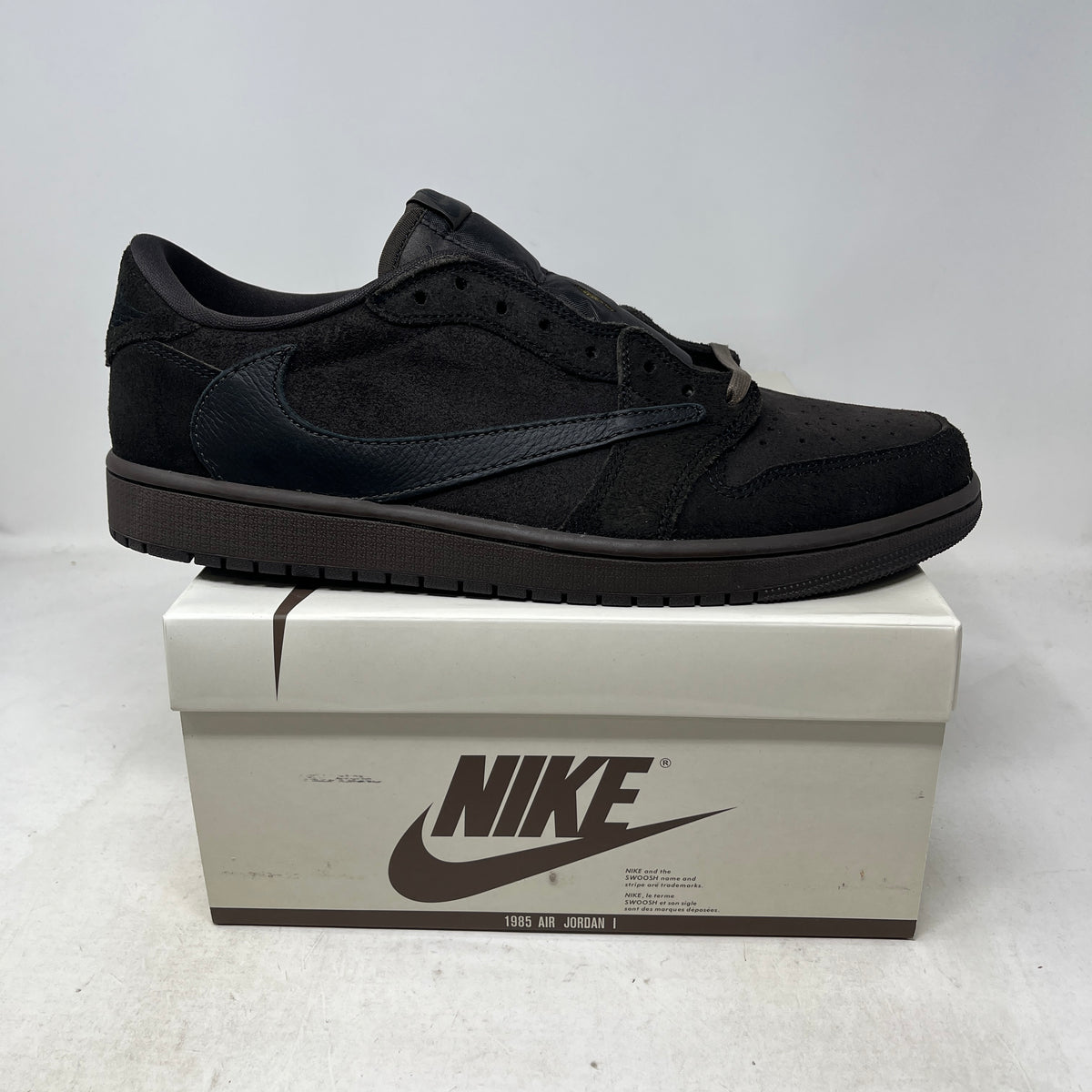 Jordan 1 Retro Low OG SP Travis Scott Velvet Brown