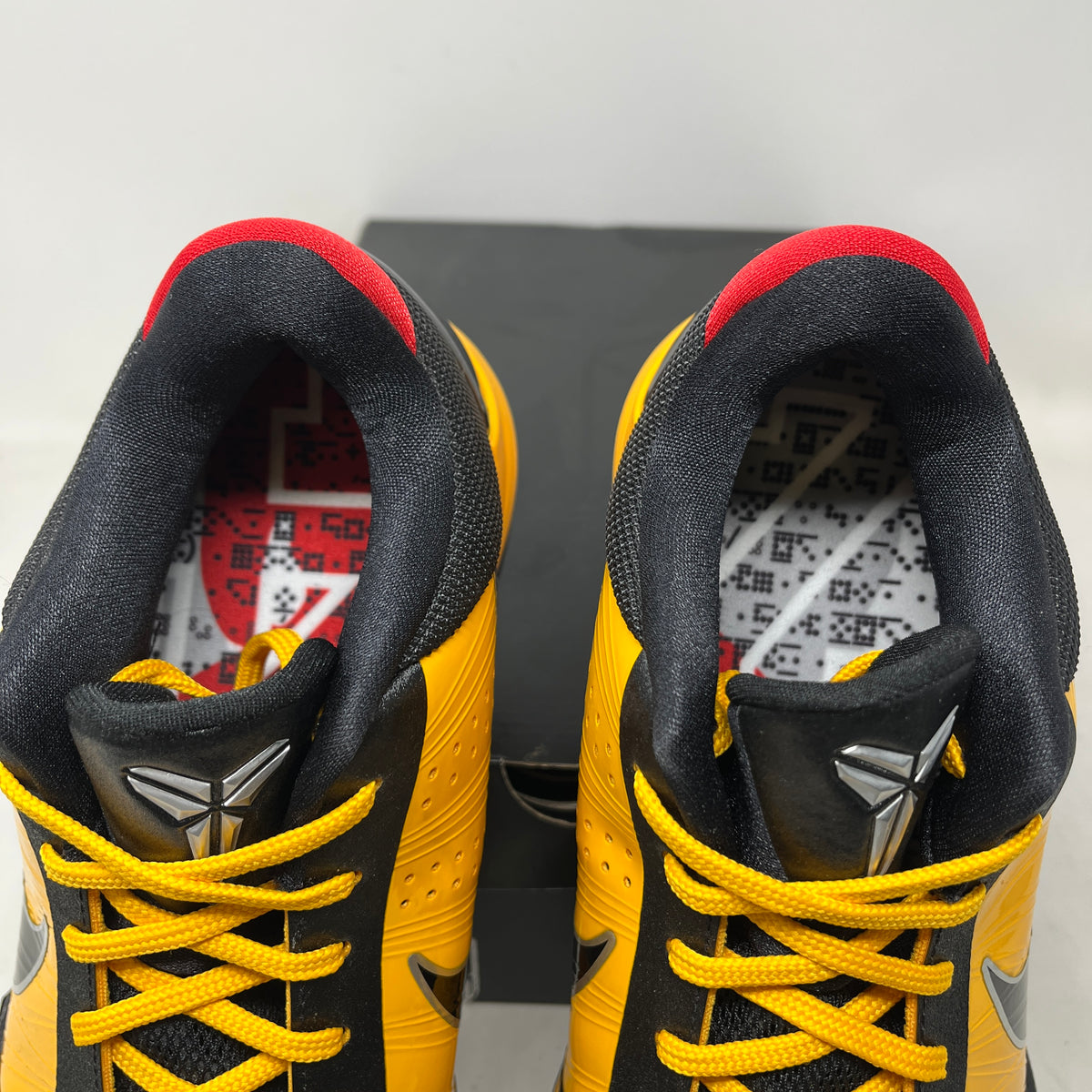 Nike Kobe 5 Protro Bruce Lee Used