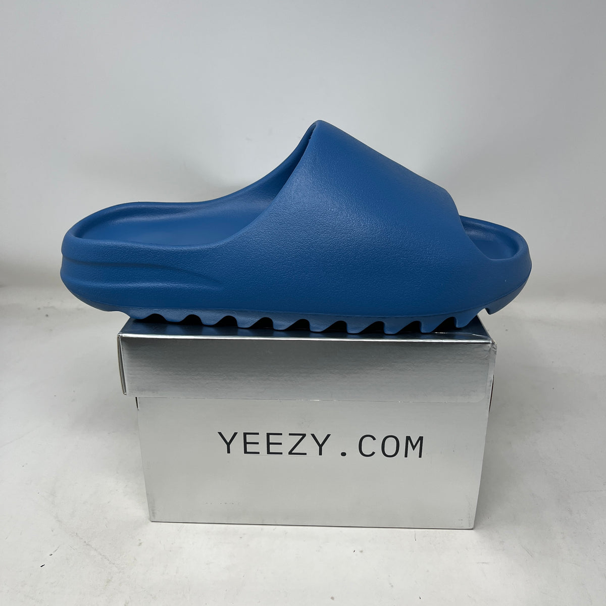 YZY YS-01 Blue