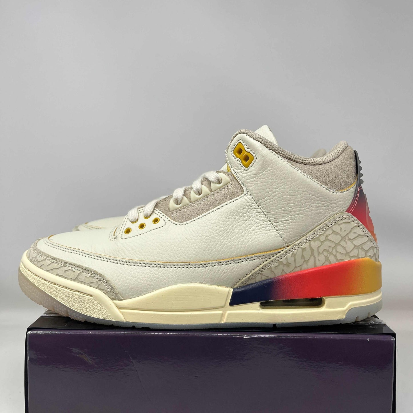 Jordan 3 Retro SP J Balvin Medellín Sunset Used