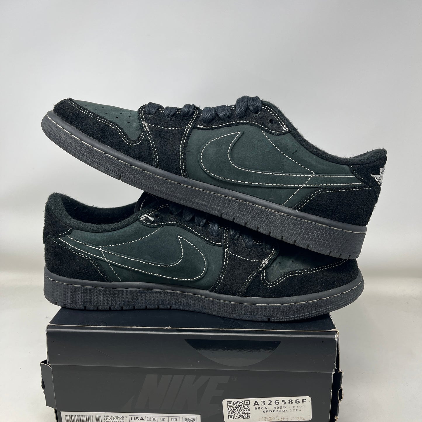 Jordan 1 Retro Low OG SP Travis Scott Black Phantom Used