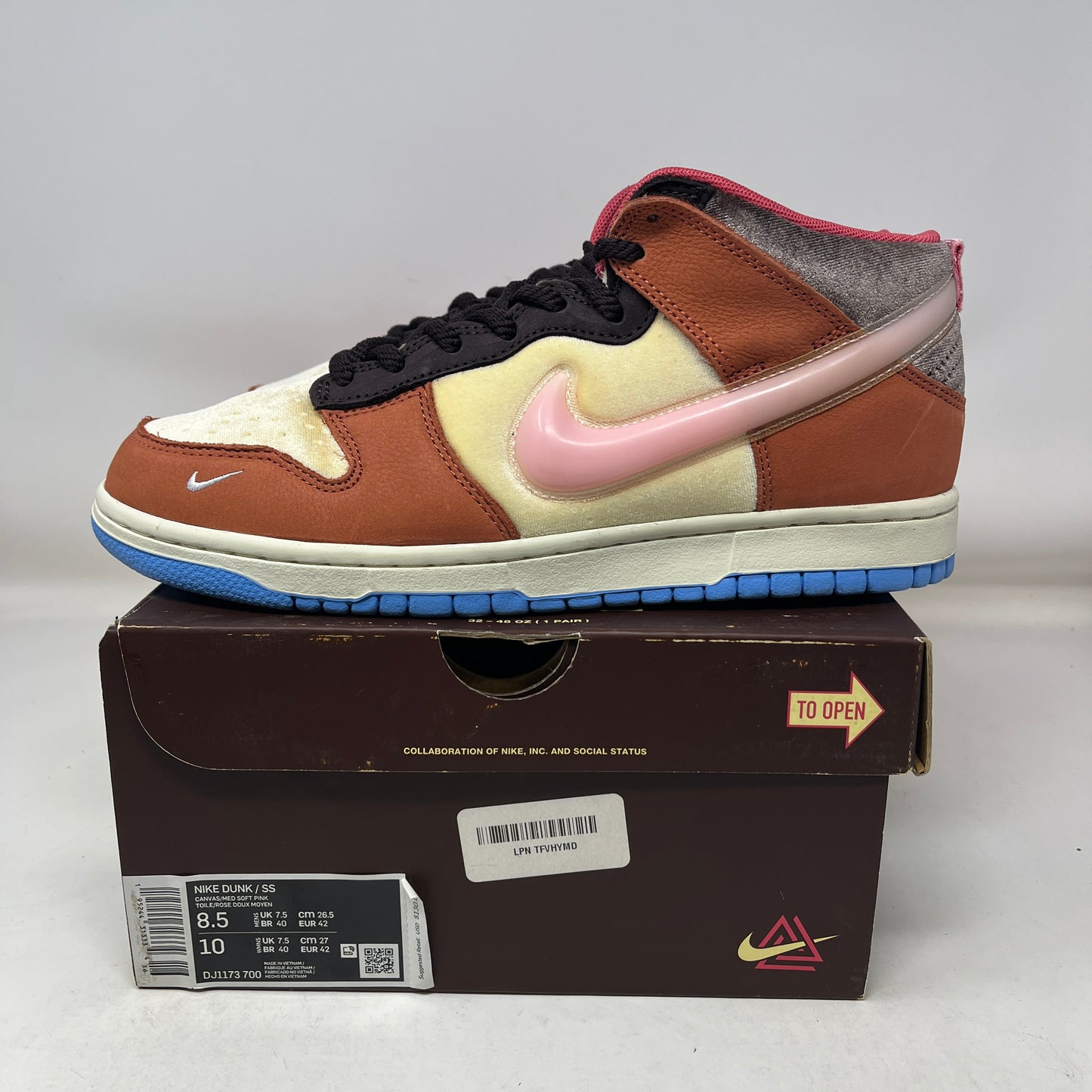 Nike Dunk Mid Social Status Free Lunch Chocolate Milk Used