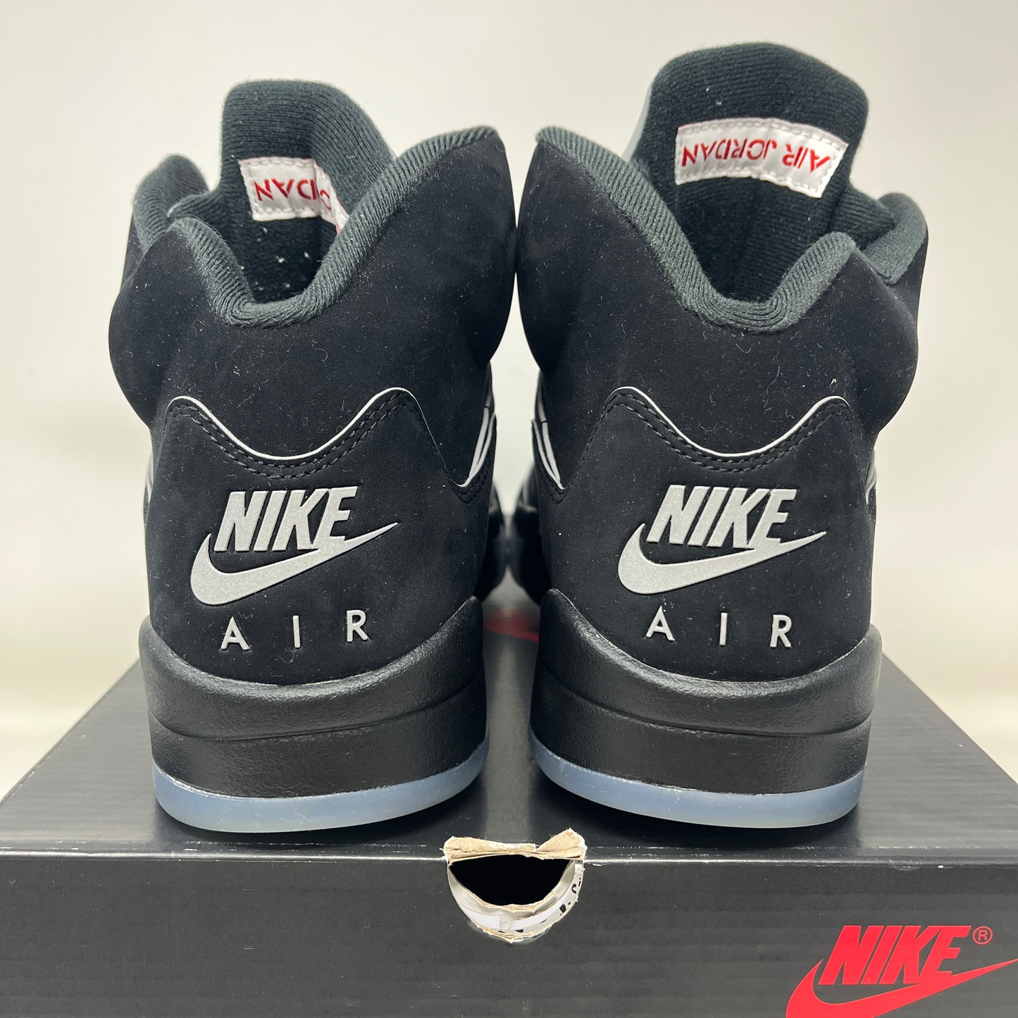 Jordan 5 Retro OG Black Metallic Reimagined *Used*