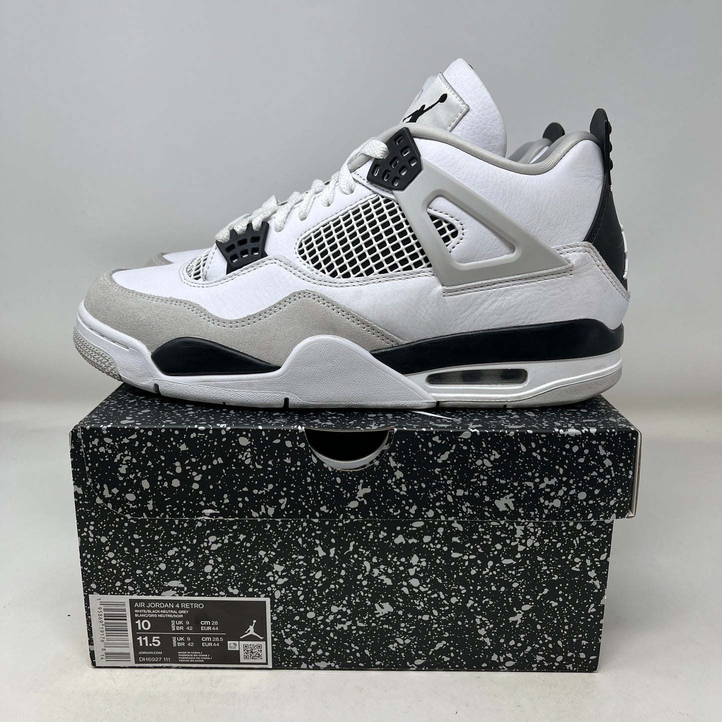 Jordan 4 Retro Military Black Used