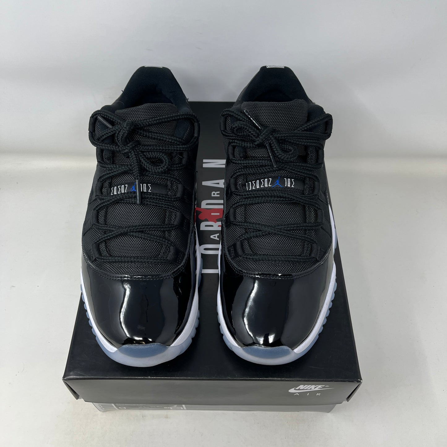 Jordan 11 Retro Low Space Jam Used