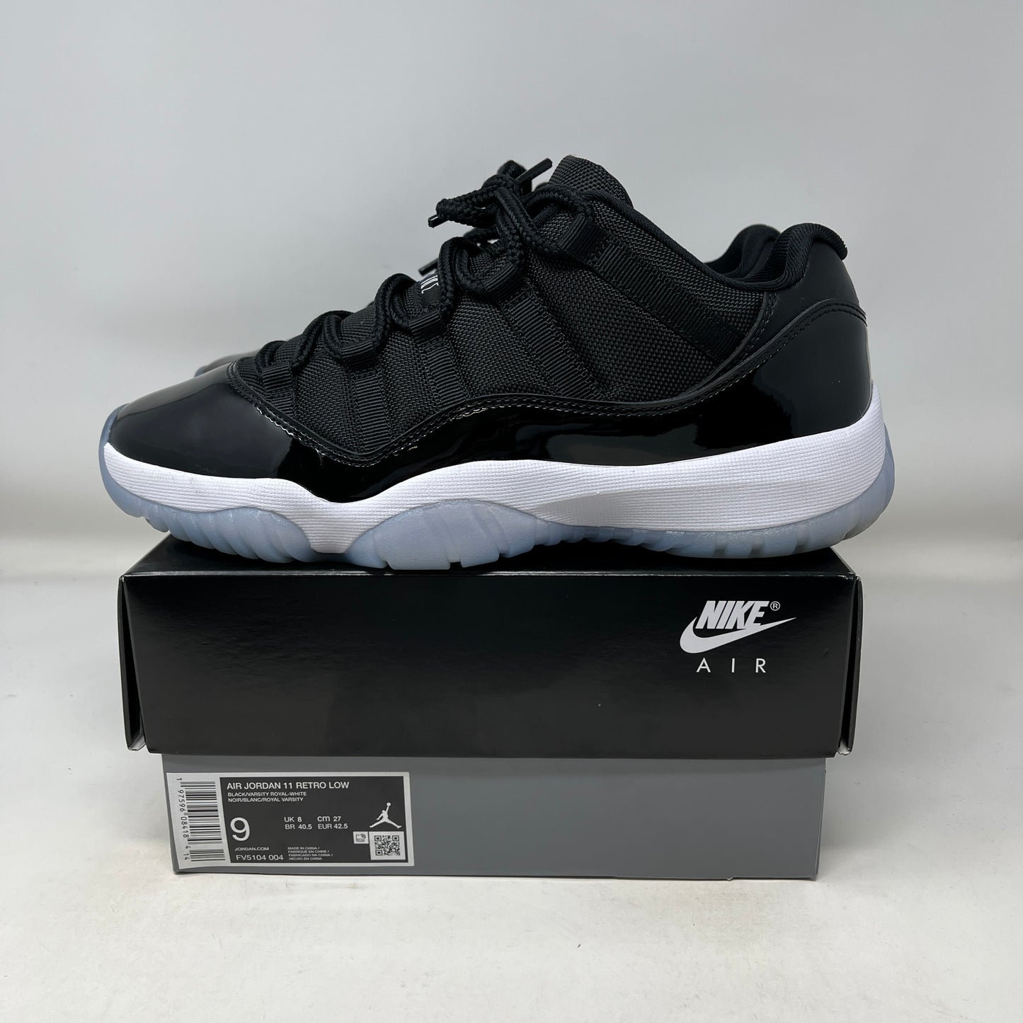 Jordan 11 Retro Low Space Jam Used