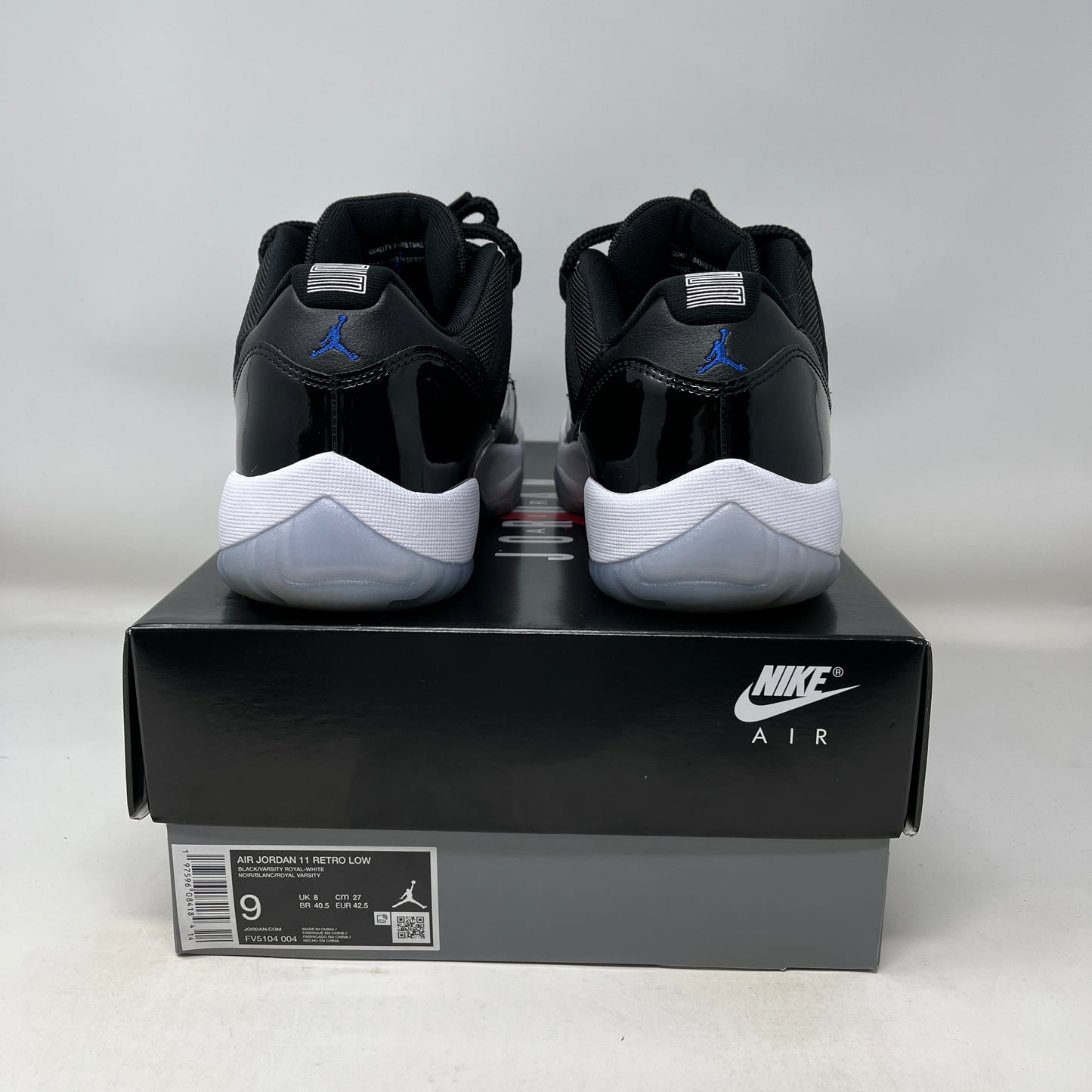Jordan 11 Retro Low Space Jam Used