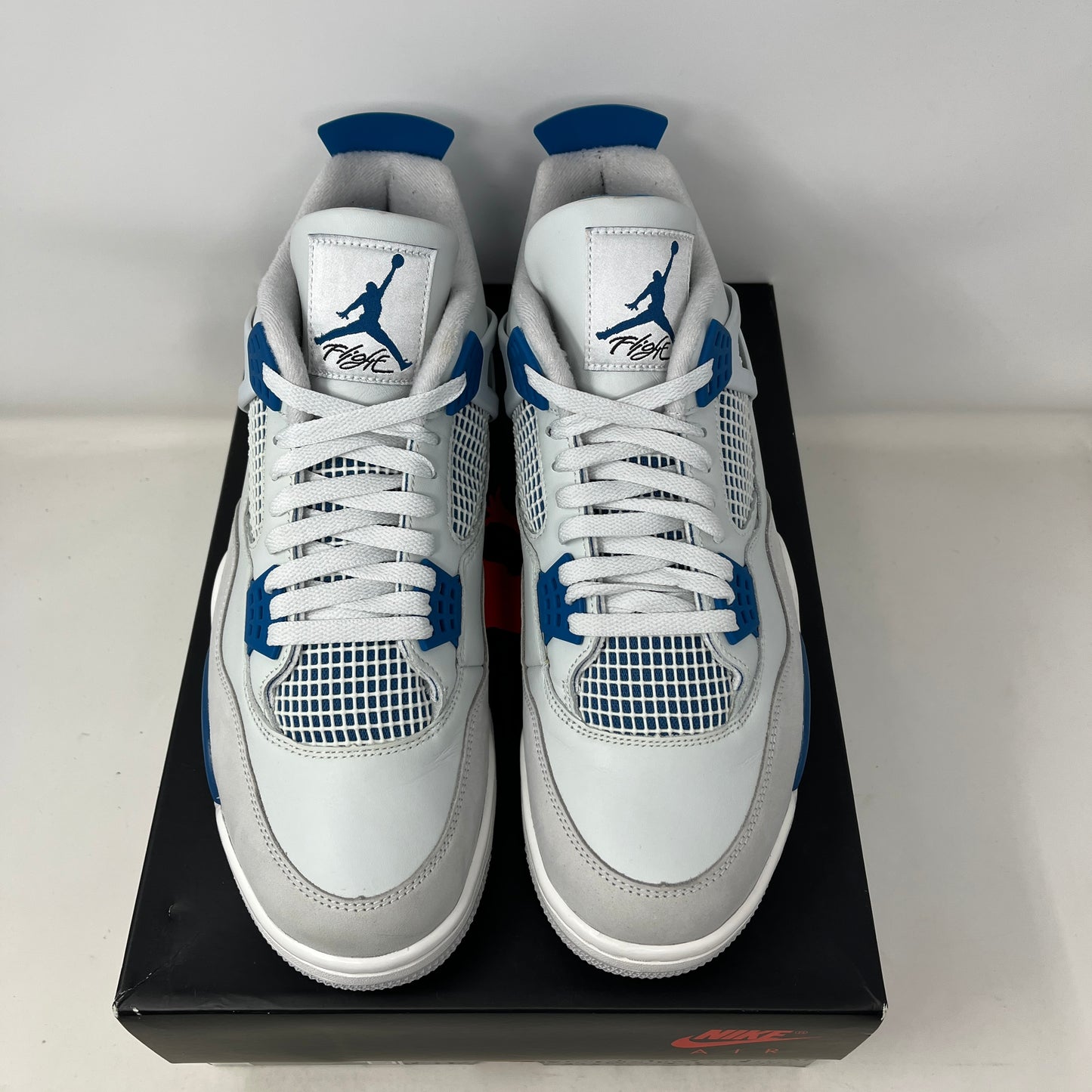 Jordan 4 Retro Military Blue (2024) Used
