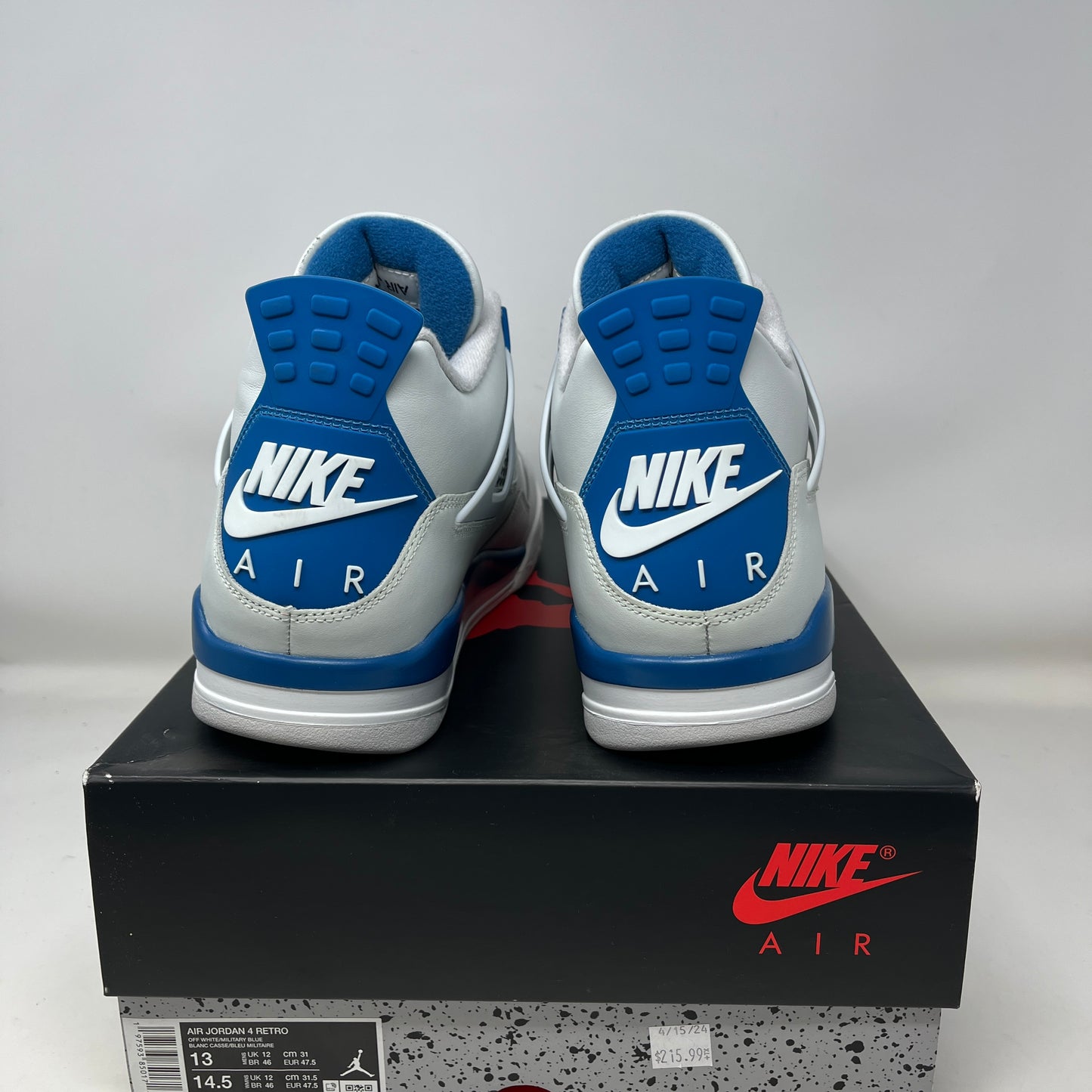 Jordan 4 Retro Military Blue (2024) Used