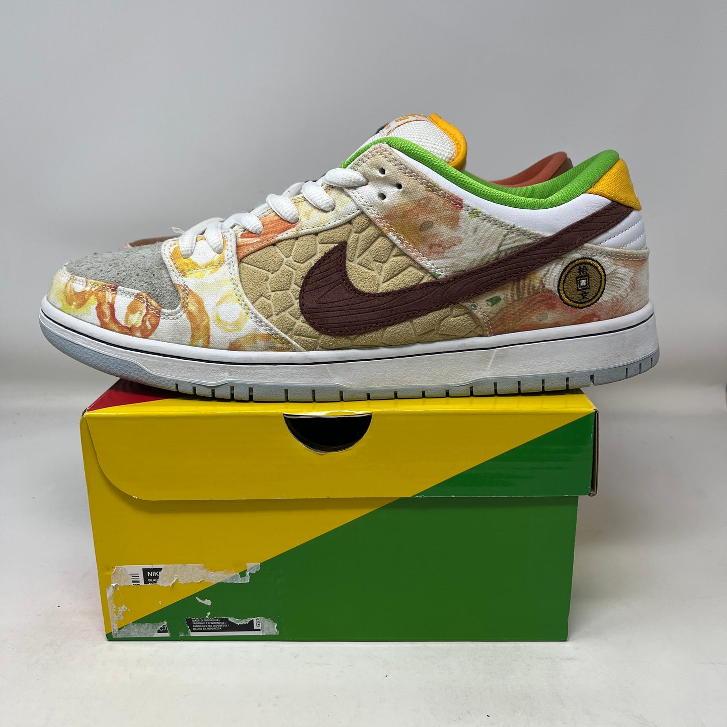 Nike SB Dunk Low Street Hawker (2021) Used
