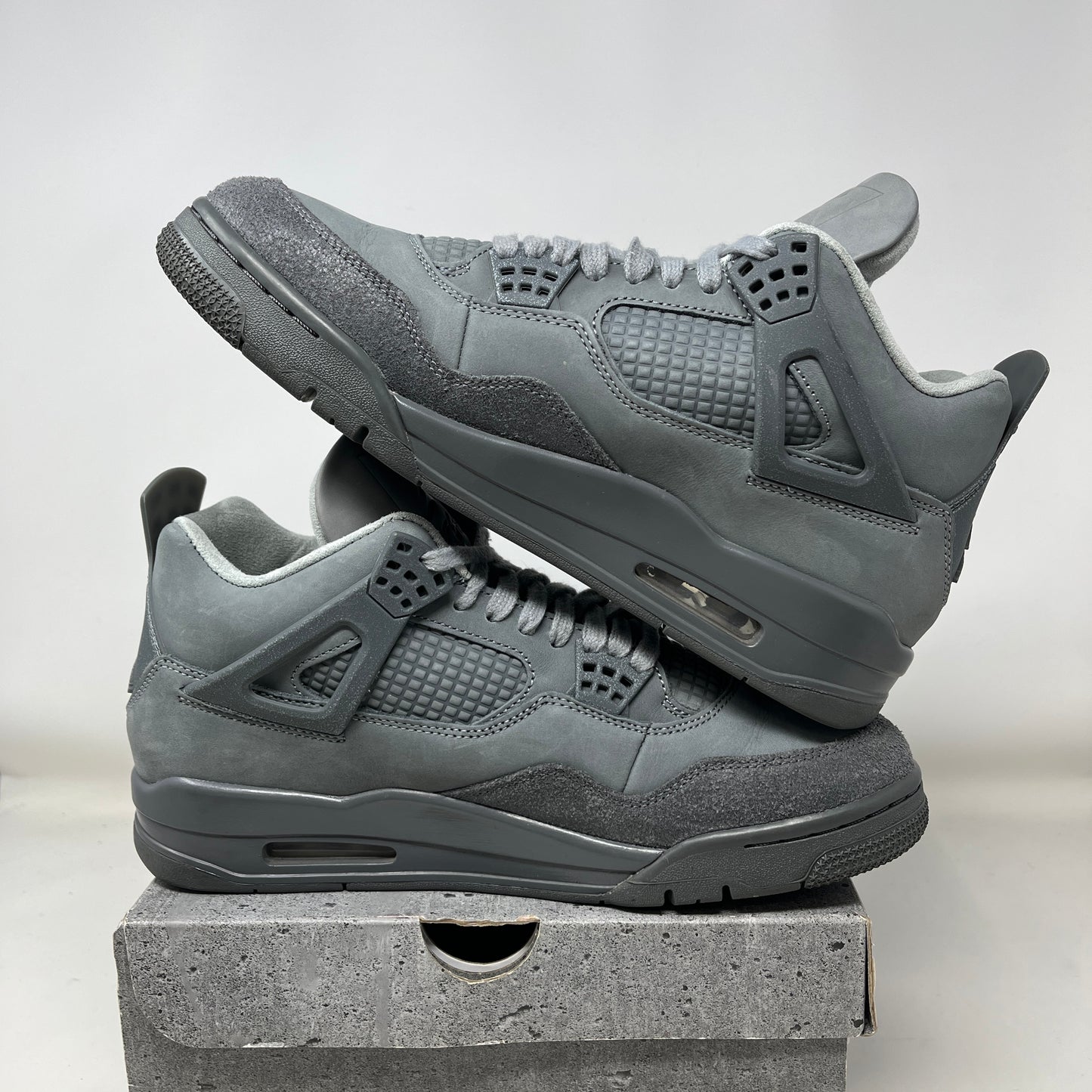 Jordan 4 Retro SE Paris Olympics Wet Cement Used