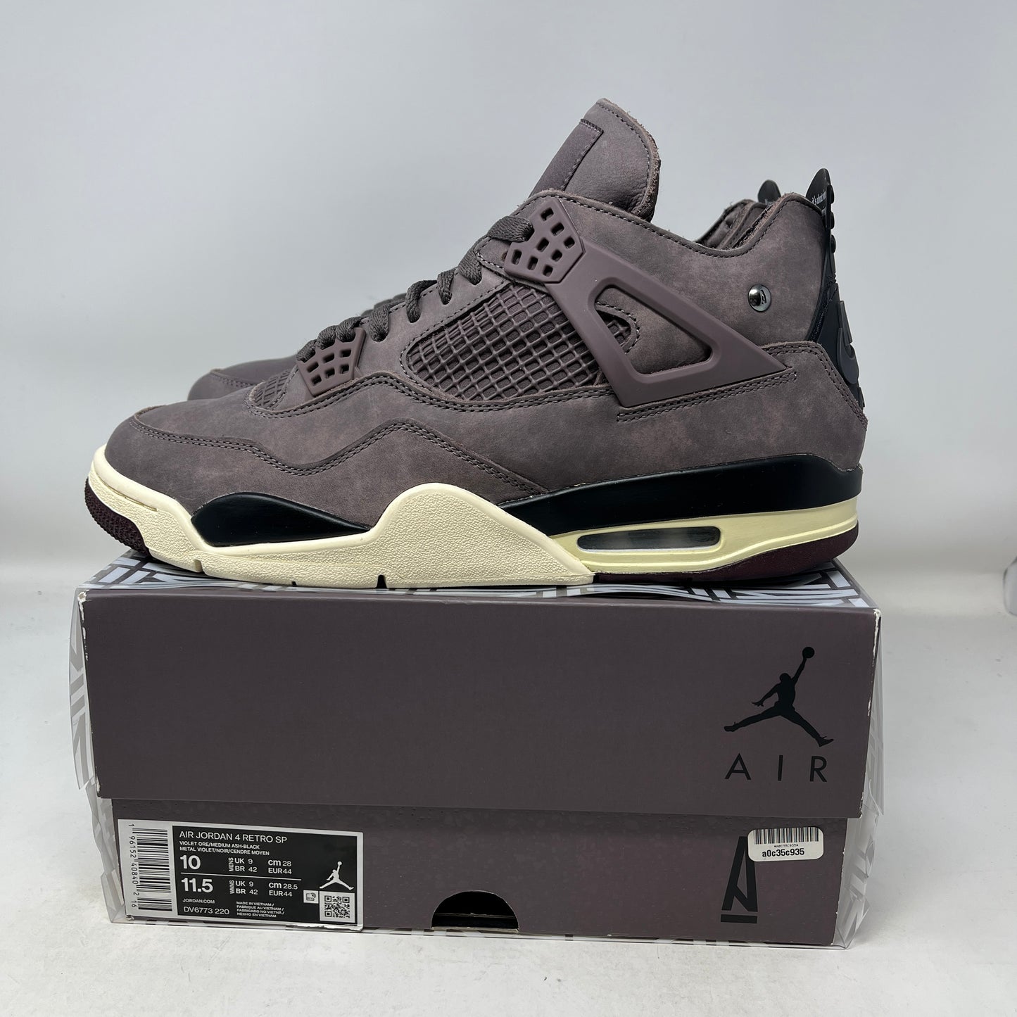 Jordan 4 Retro SP A Ma Maniére Violet Ore Used