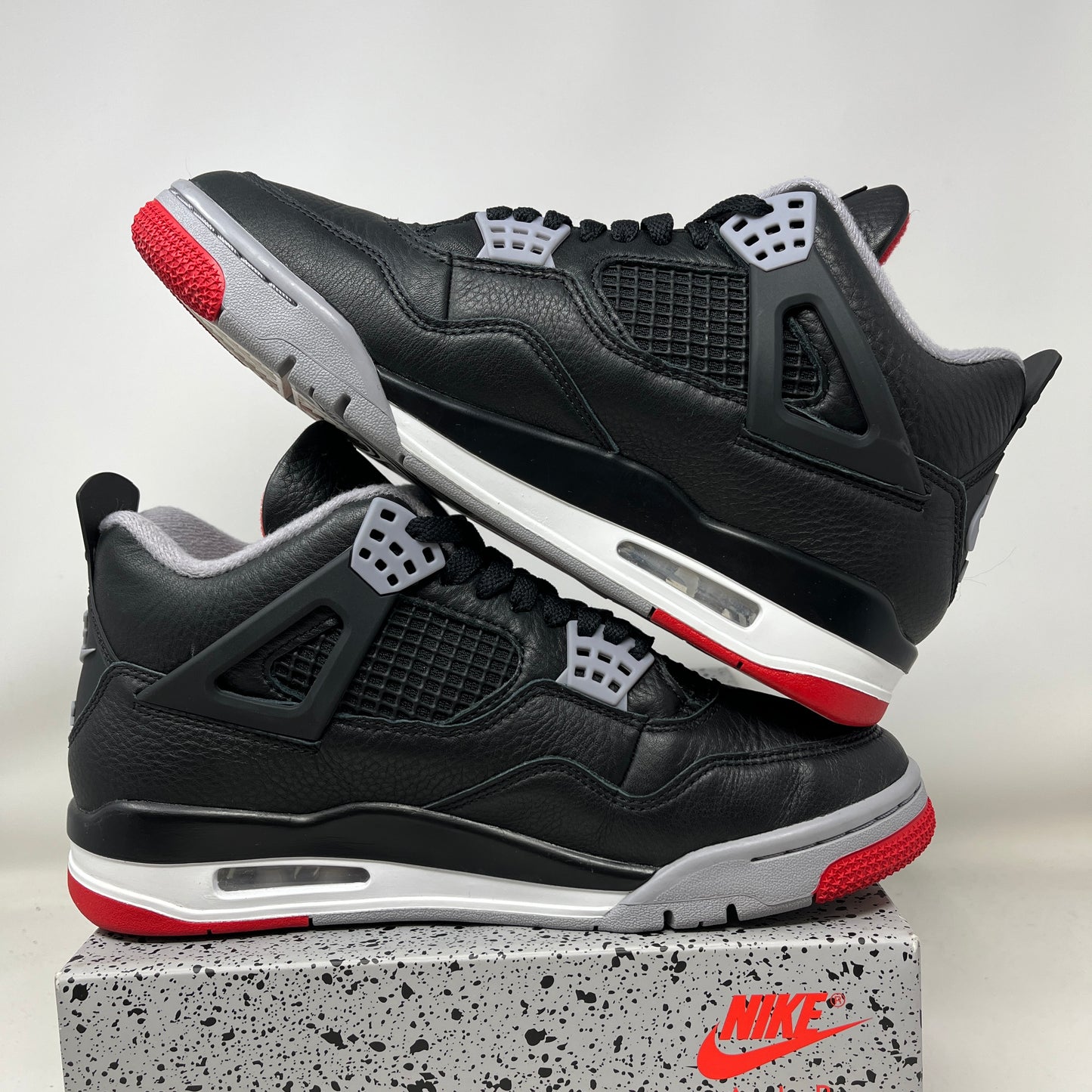 Jordan 4 Retro Bred Reimagined Used