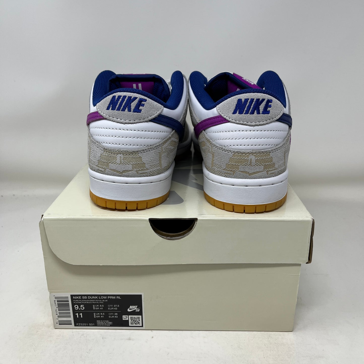 Nike SB Dunk Low Rayssa Leal Used
