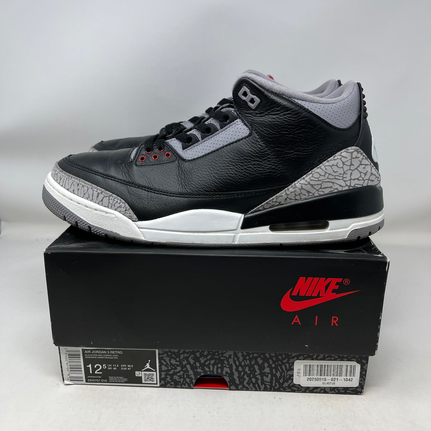 Jordan 3 Retro OG Black Cement (2024) Used