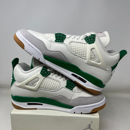 Jordan 4 Retro SB Pine Green Used