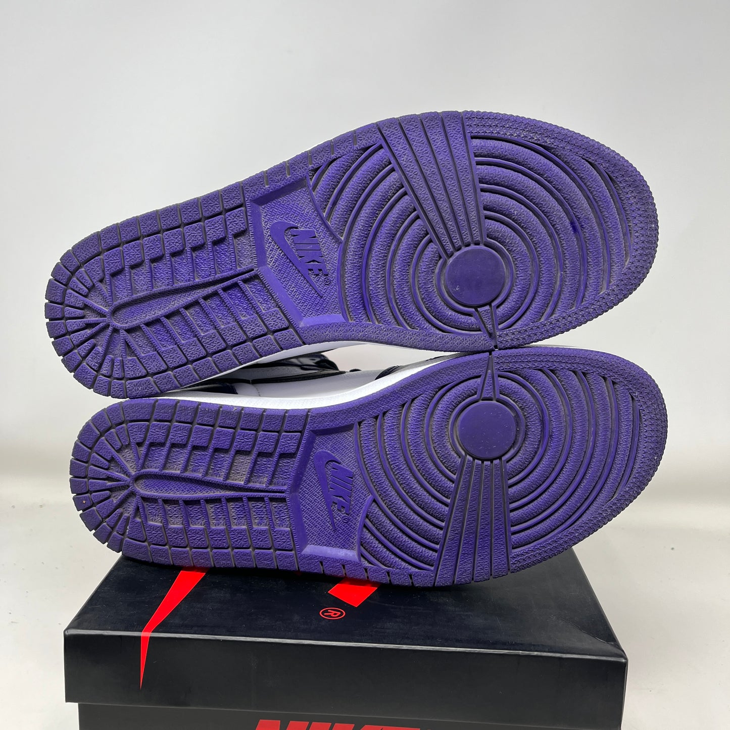 Jordan 1 Retro High Court Purple White Used