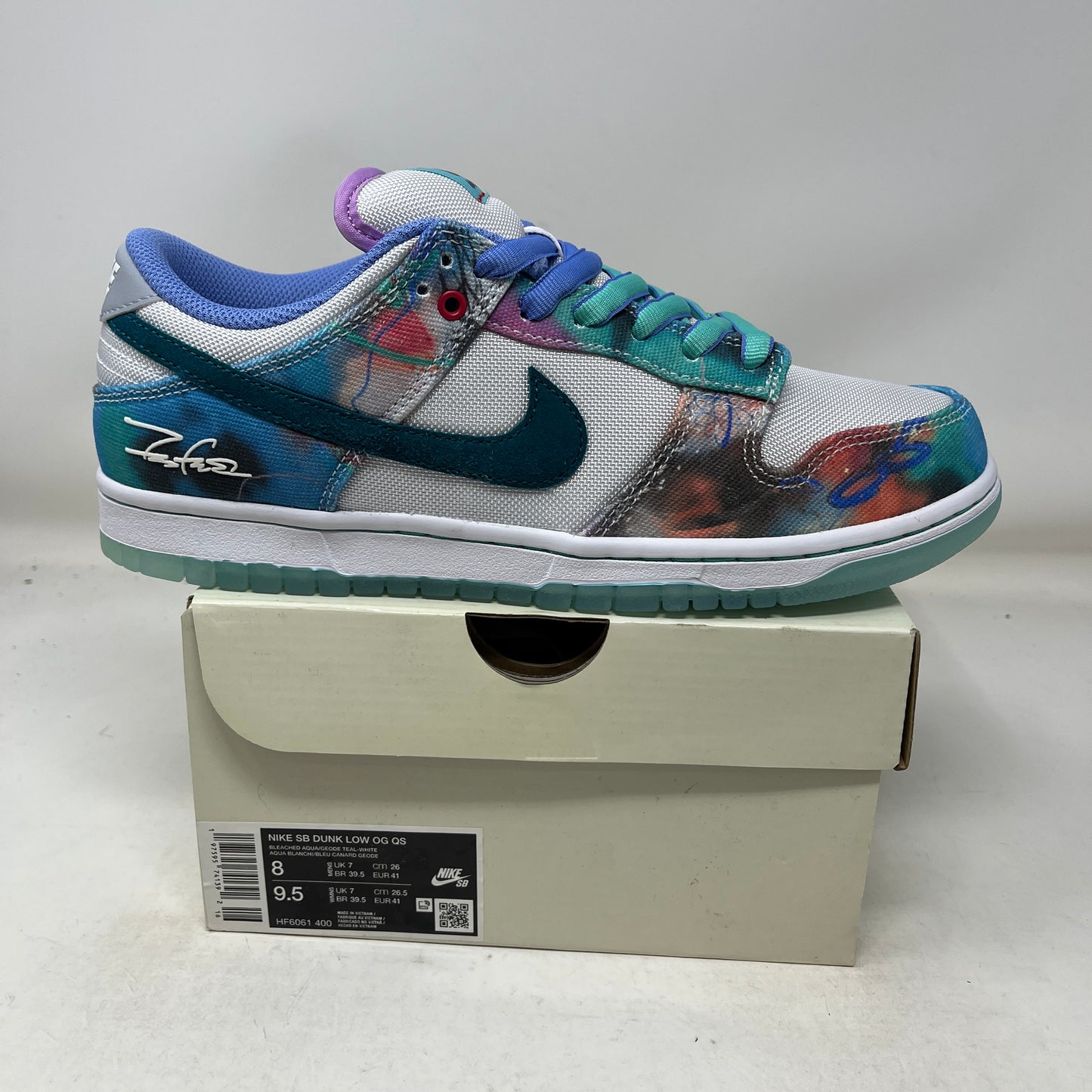 Nike SB Dunk Low Futura Laboratories Bleached Aqua